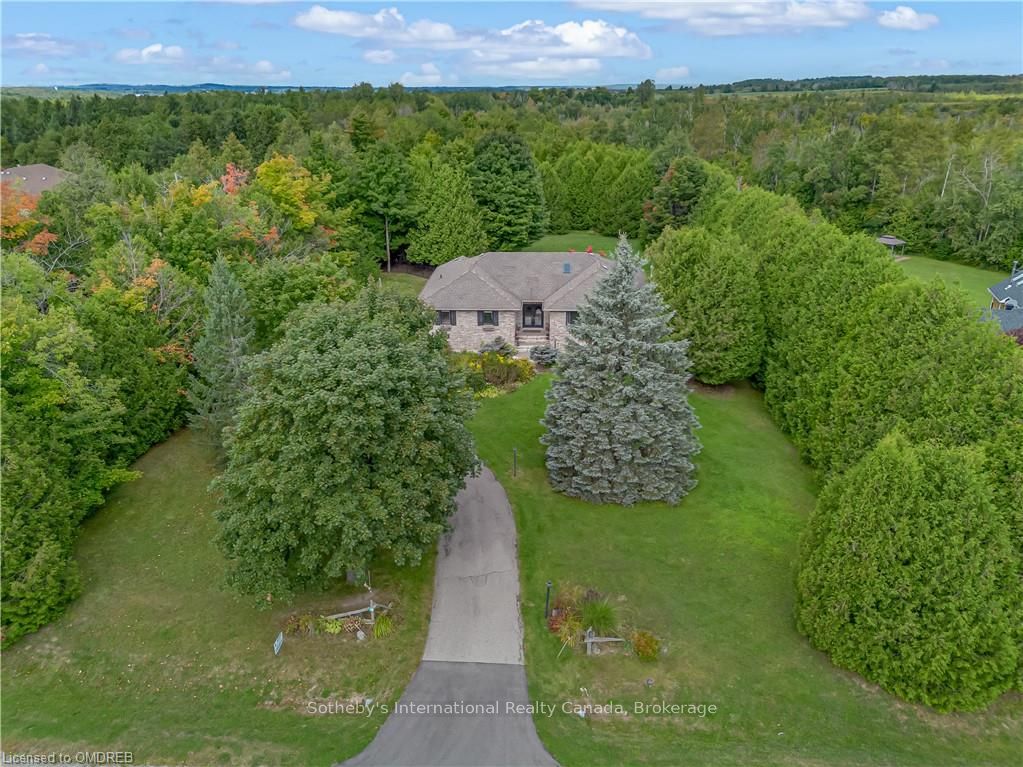 19 MCCONACHIE Crescent