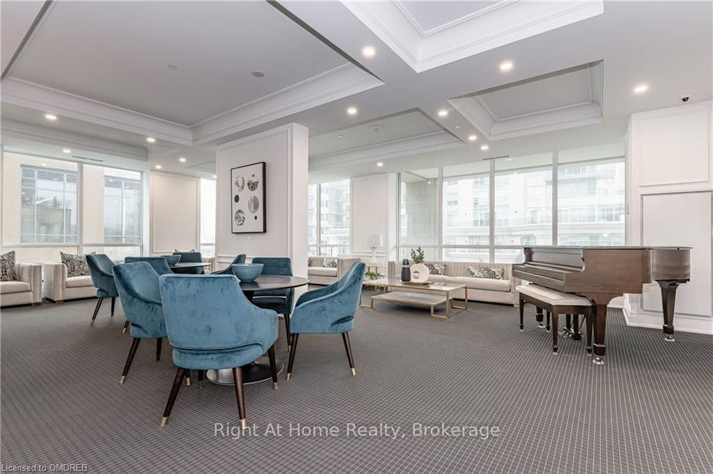 2060 LAKESHORE Road, #802