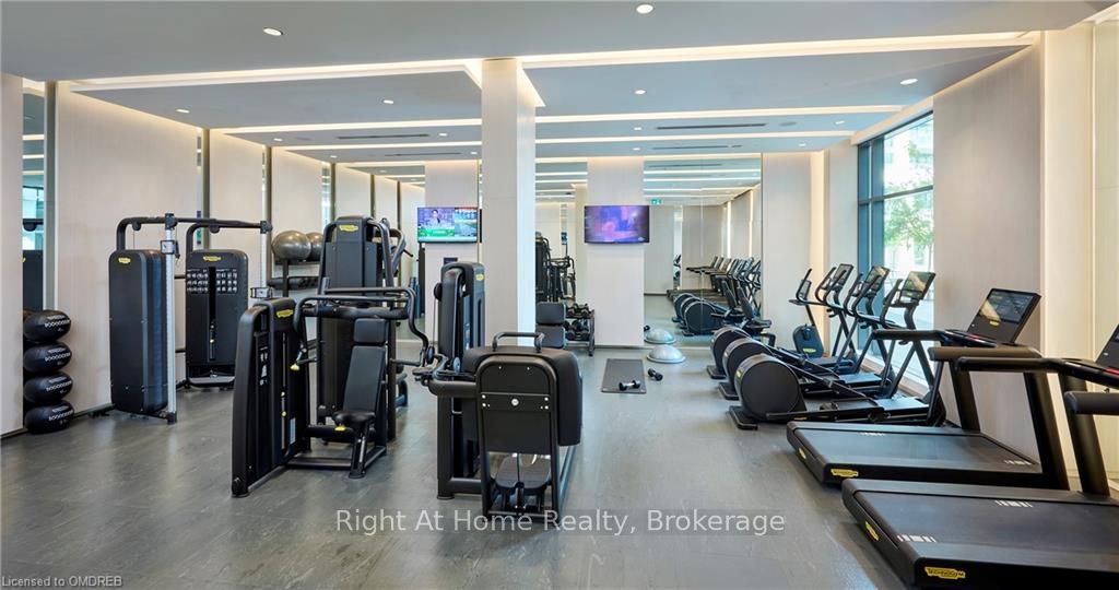 2060 LAKESHORE Road, #802