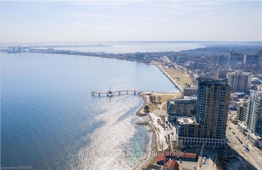 2060 LAKESHORE Road, #802