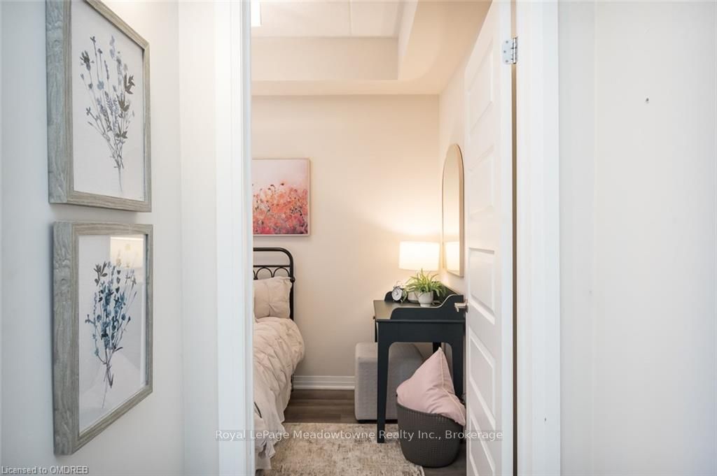 610 FARMSTEAD DRIVE #126