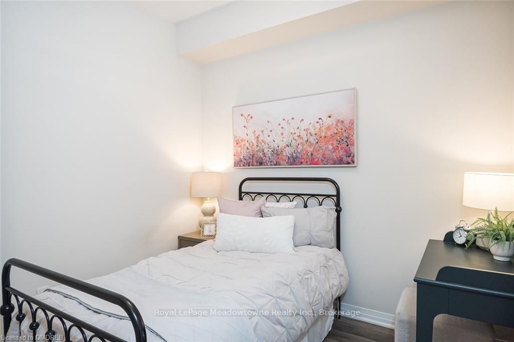 610 FARMSTEAD DRIVE #126