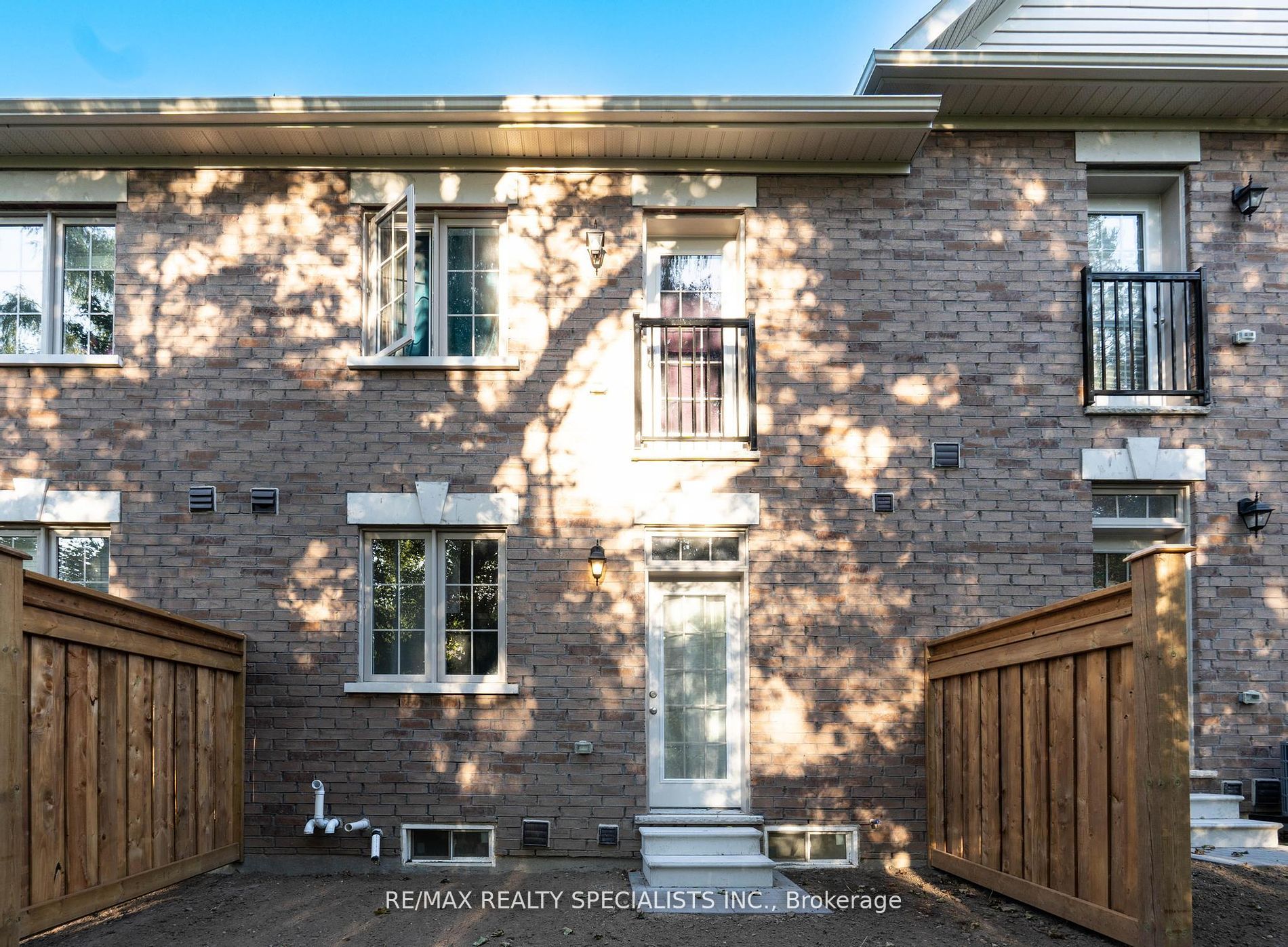 68 First Street, #28