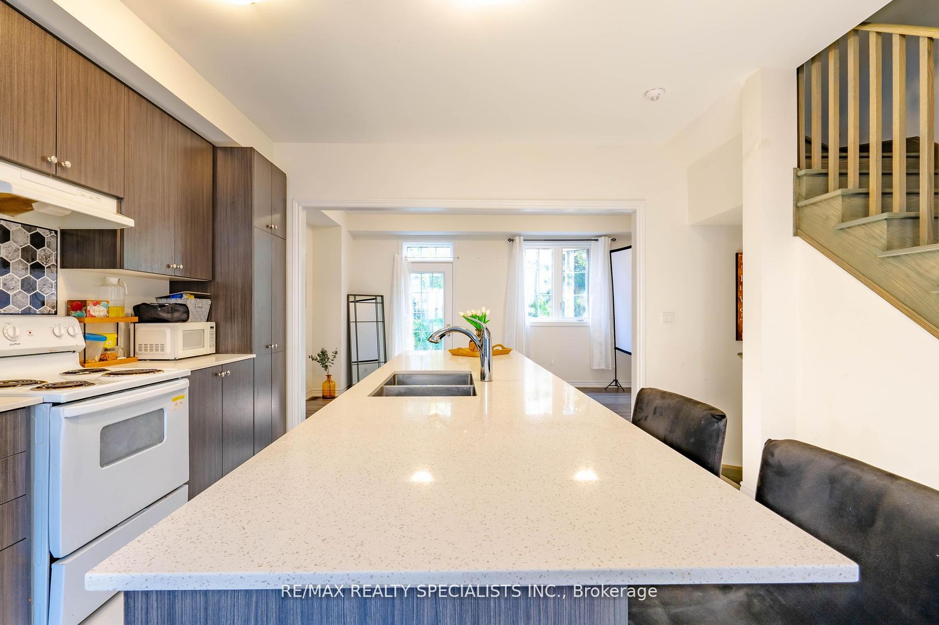 68 First Street, #28