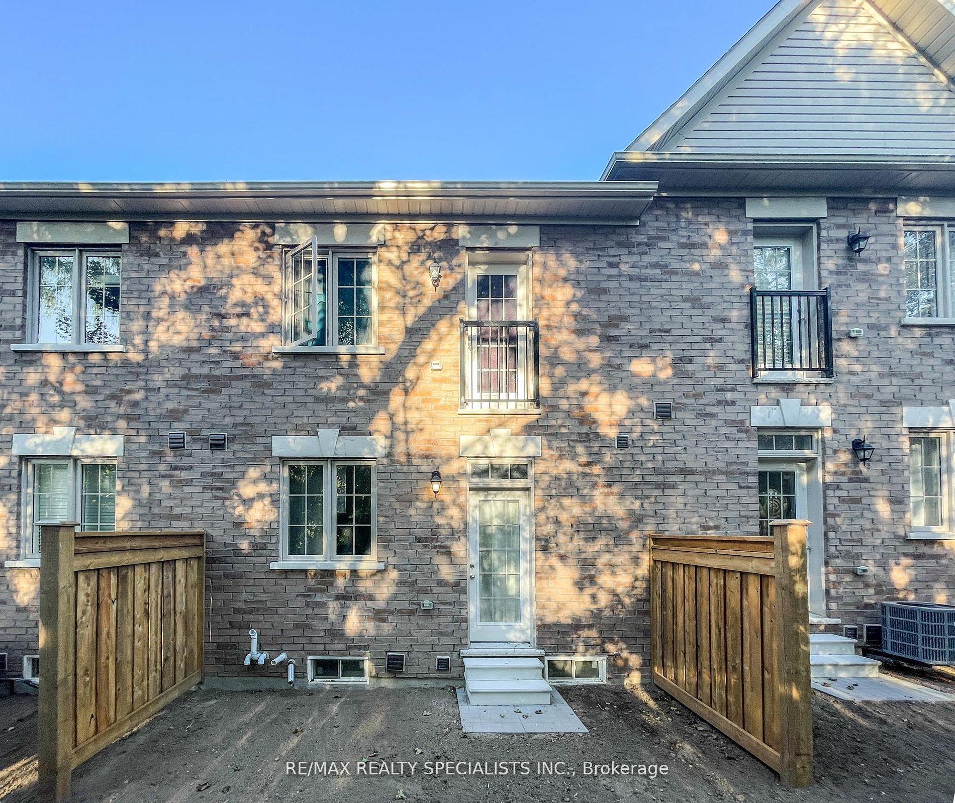 68 First Street, #28