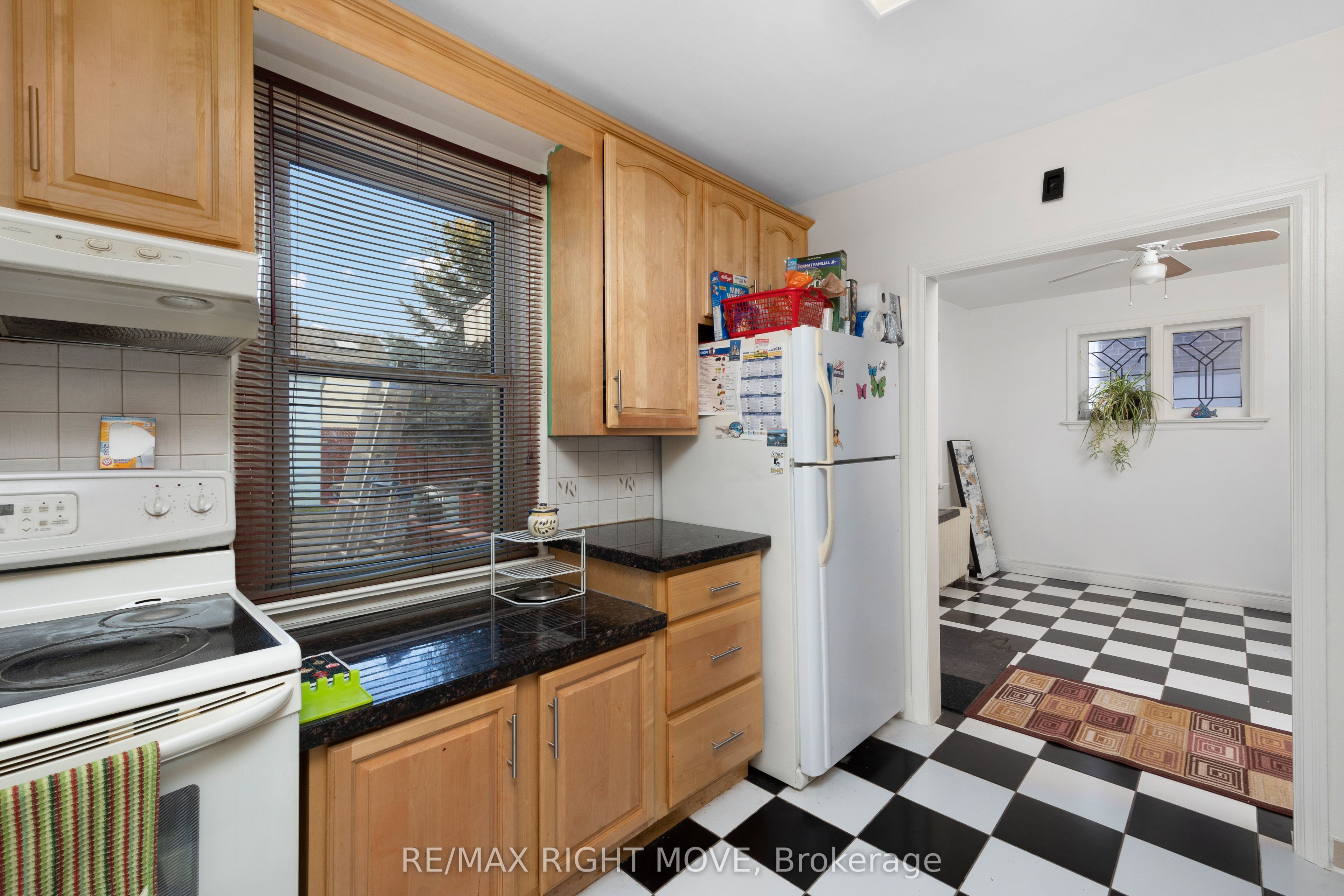 349 Kipling Avenue