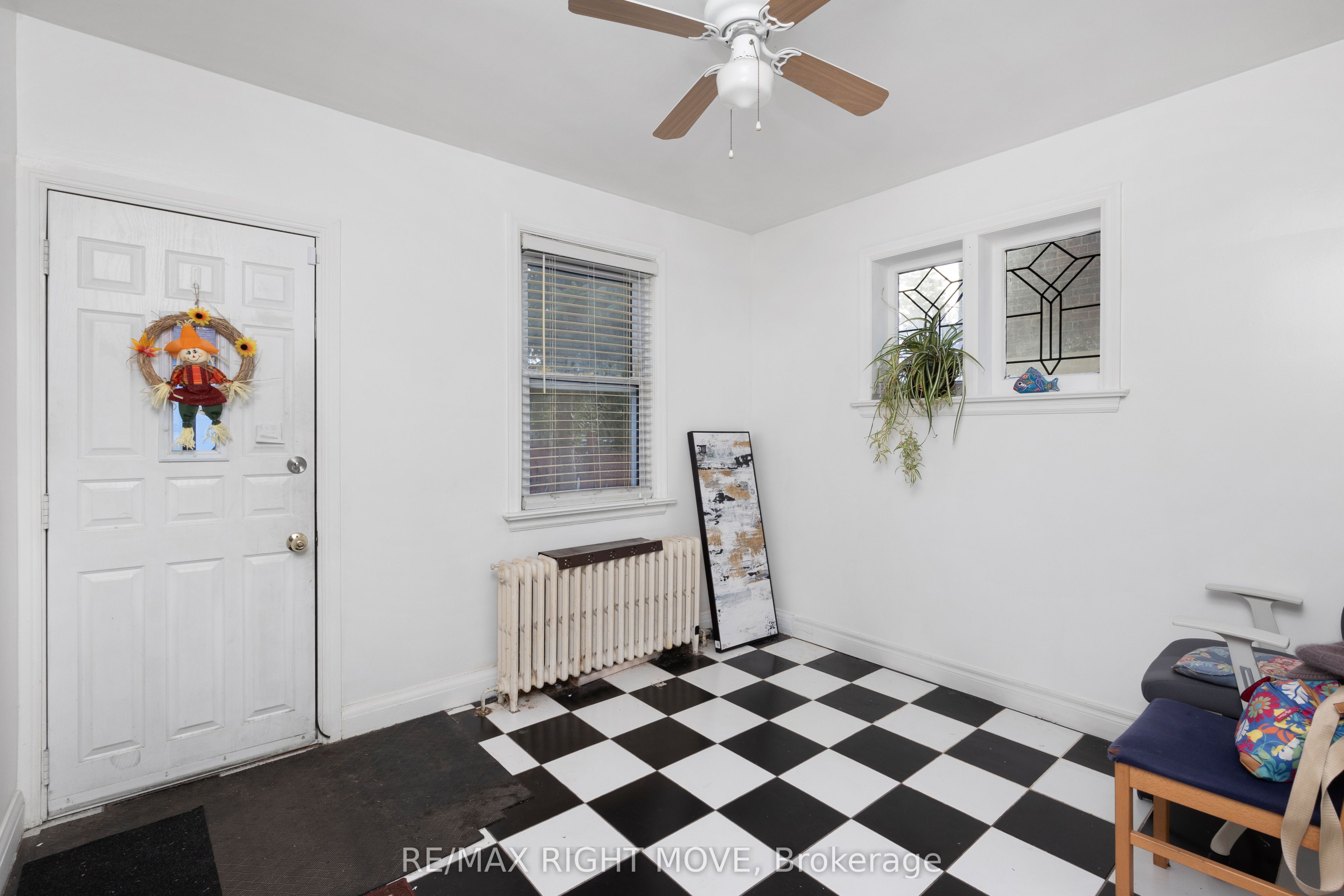 349 Kipling Avenue