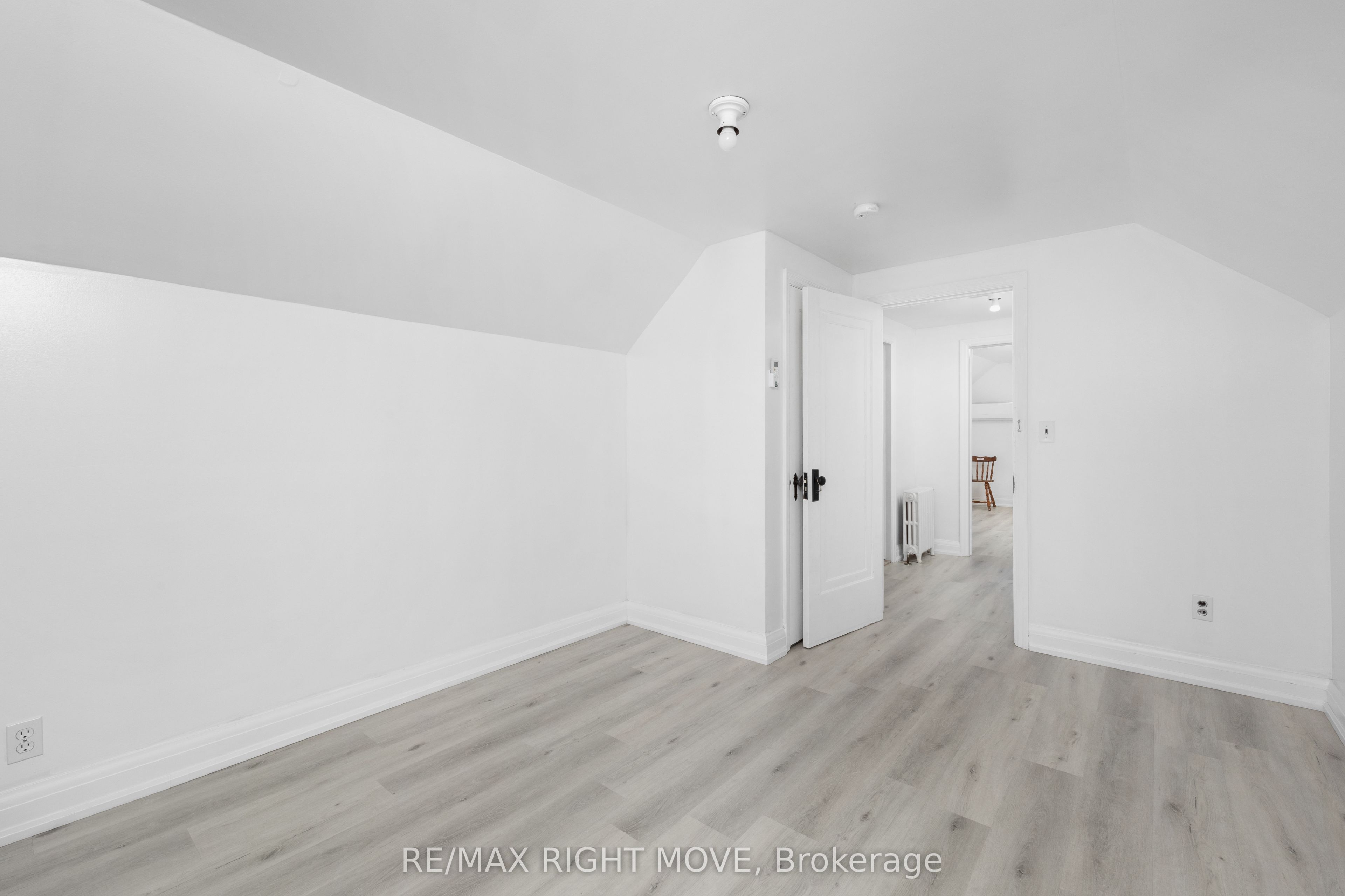 349 Kipling Avenue