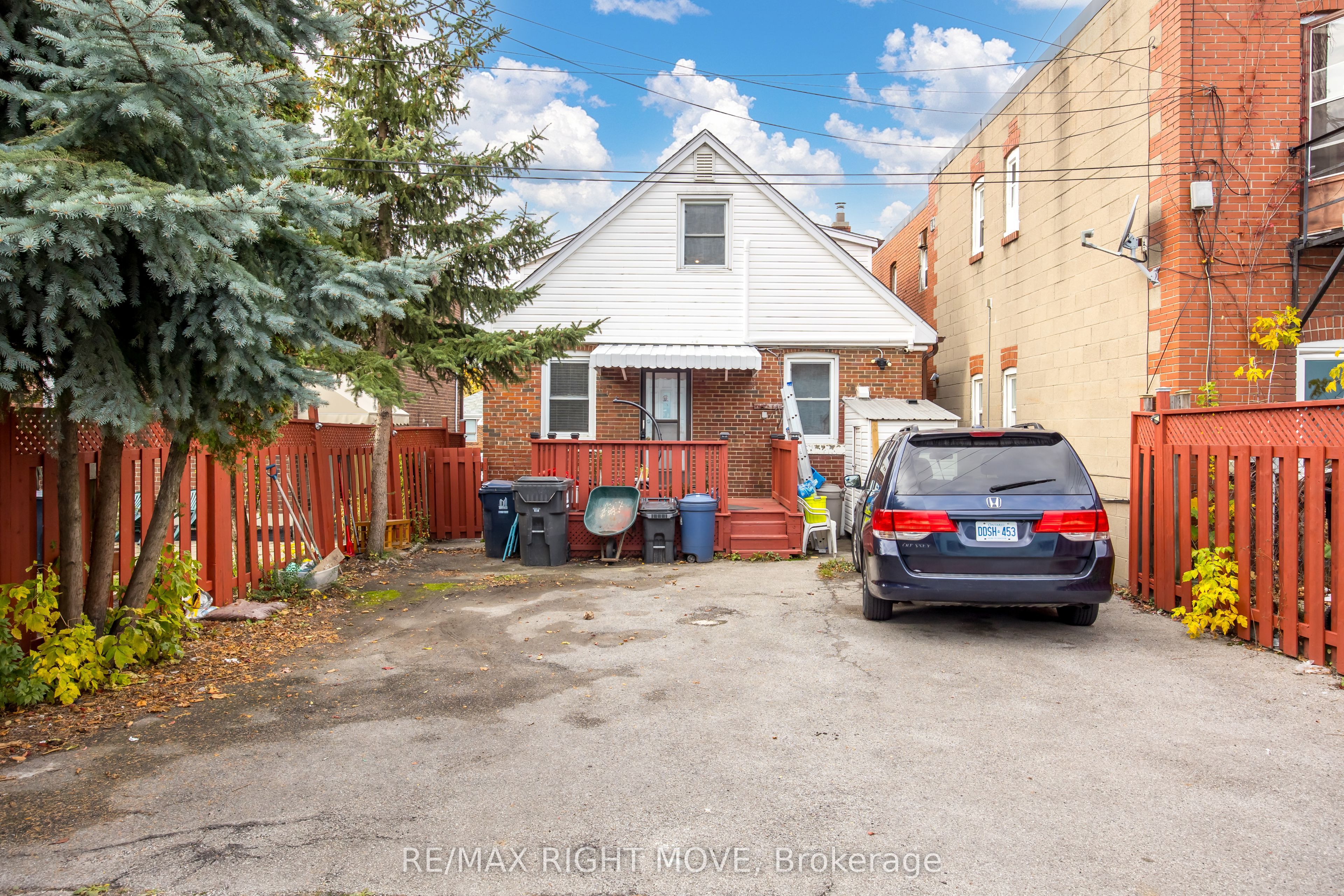 349 Kipling Avenue