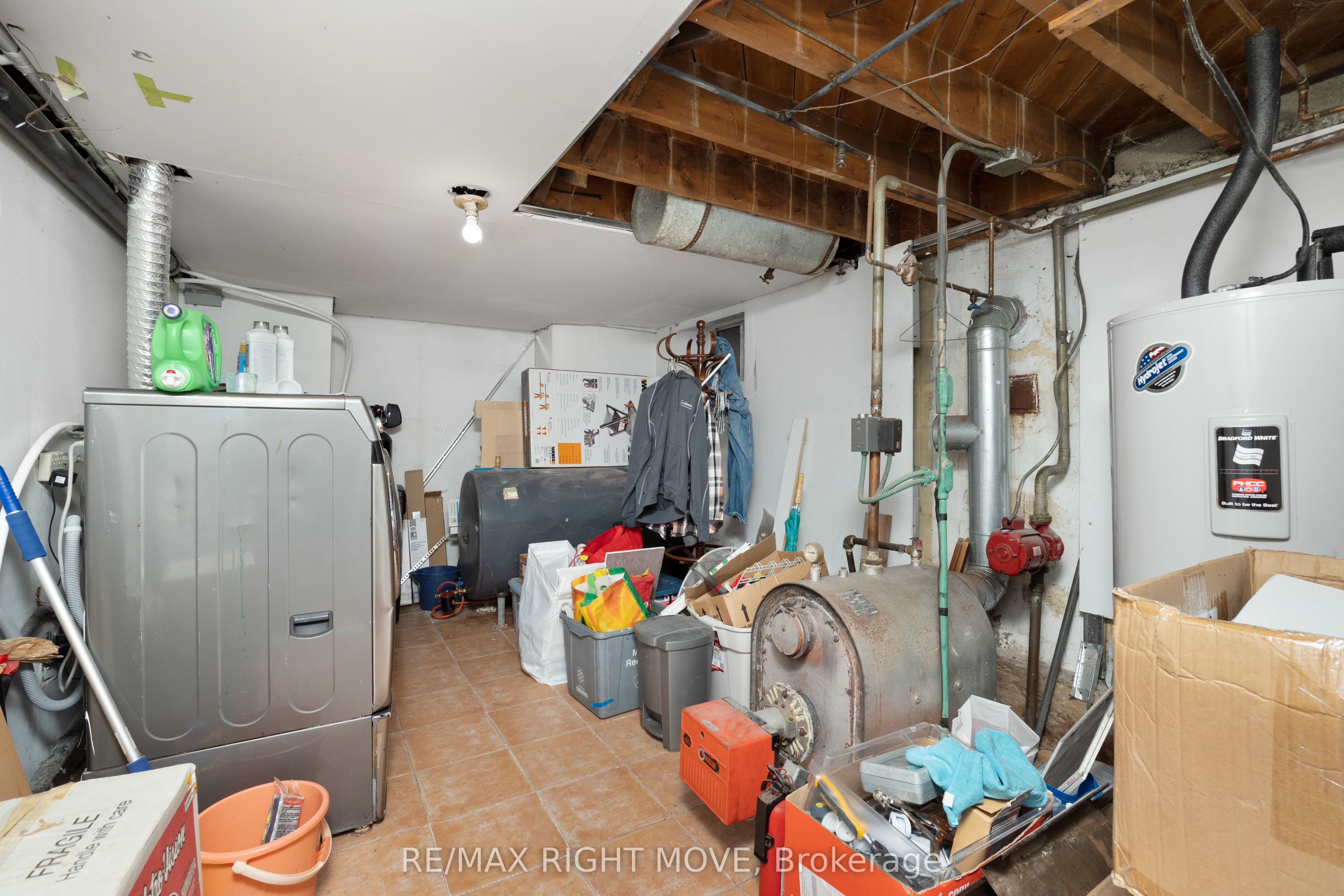 349 Kipling Avenue