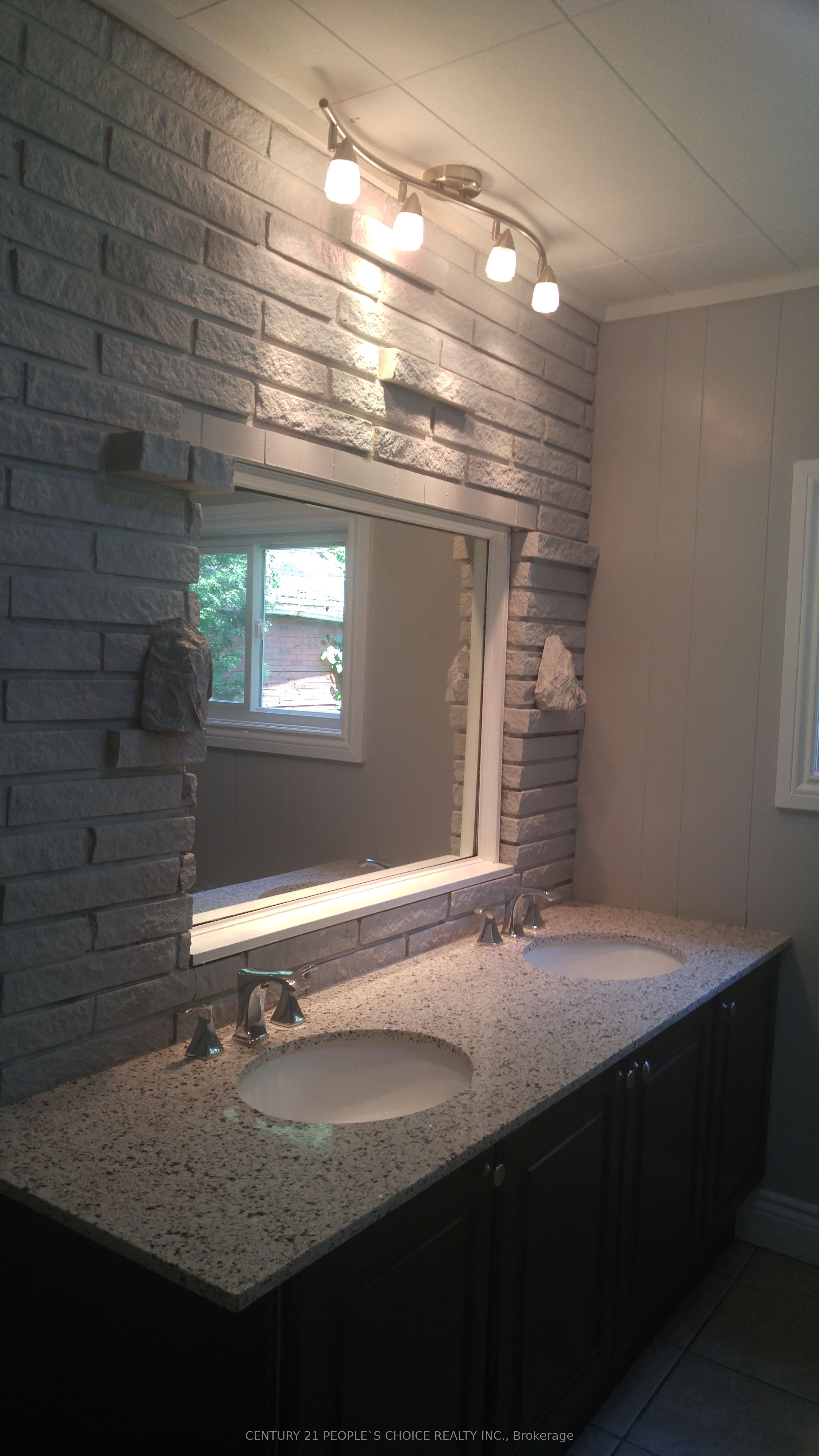 14293 Trafalgar Road