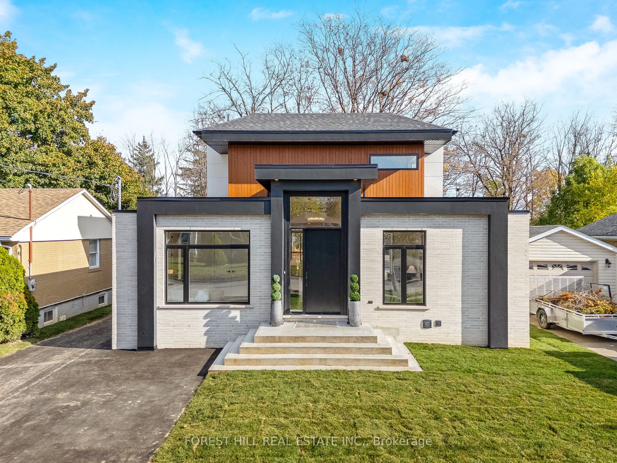 348 Kingsleigh Court