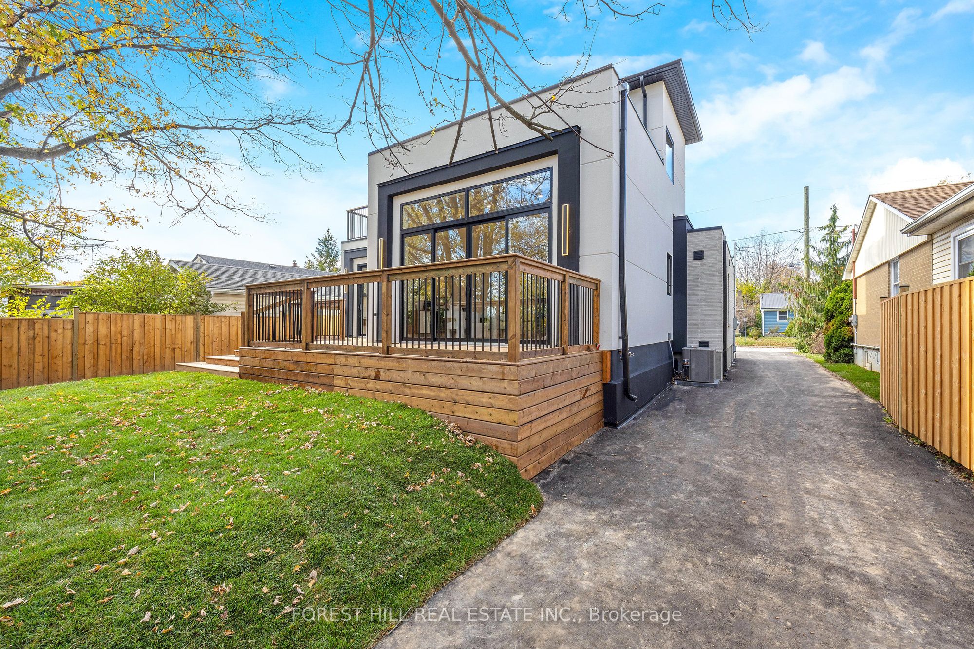348 Kingsleigh Court