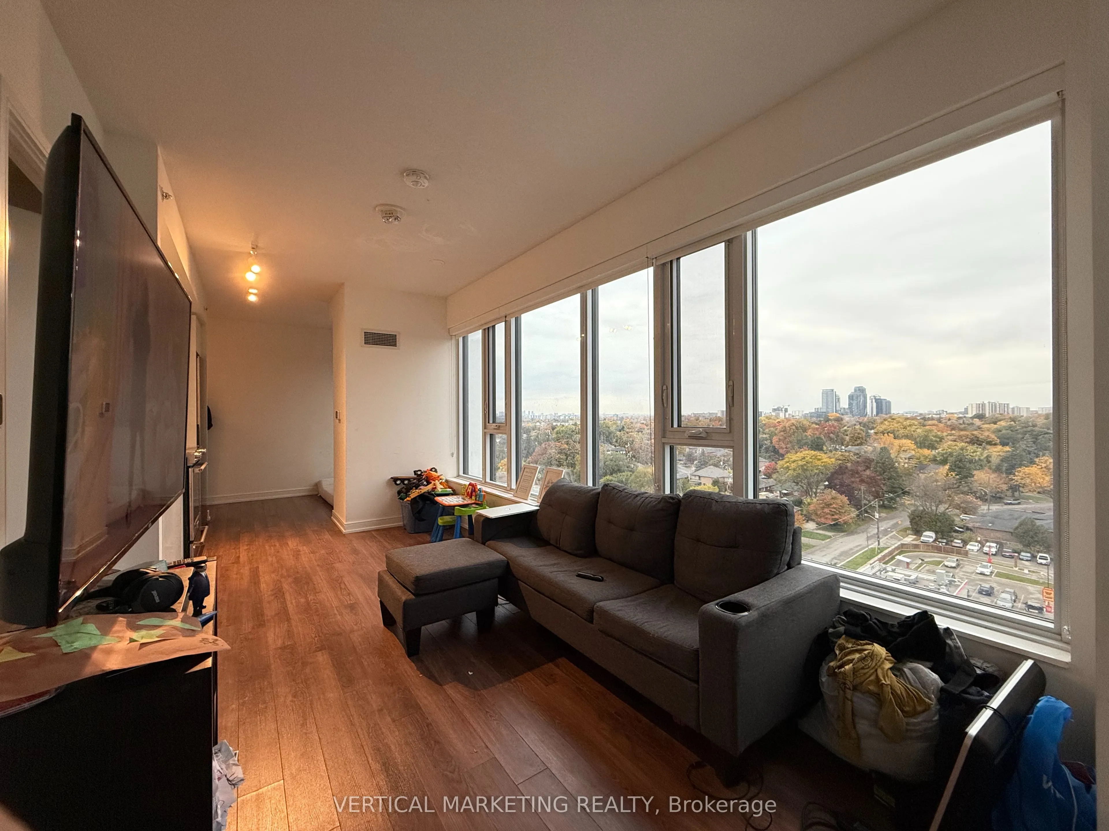 30 Samuel Wood Way #1004
