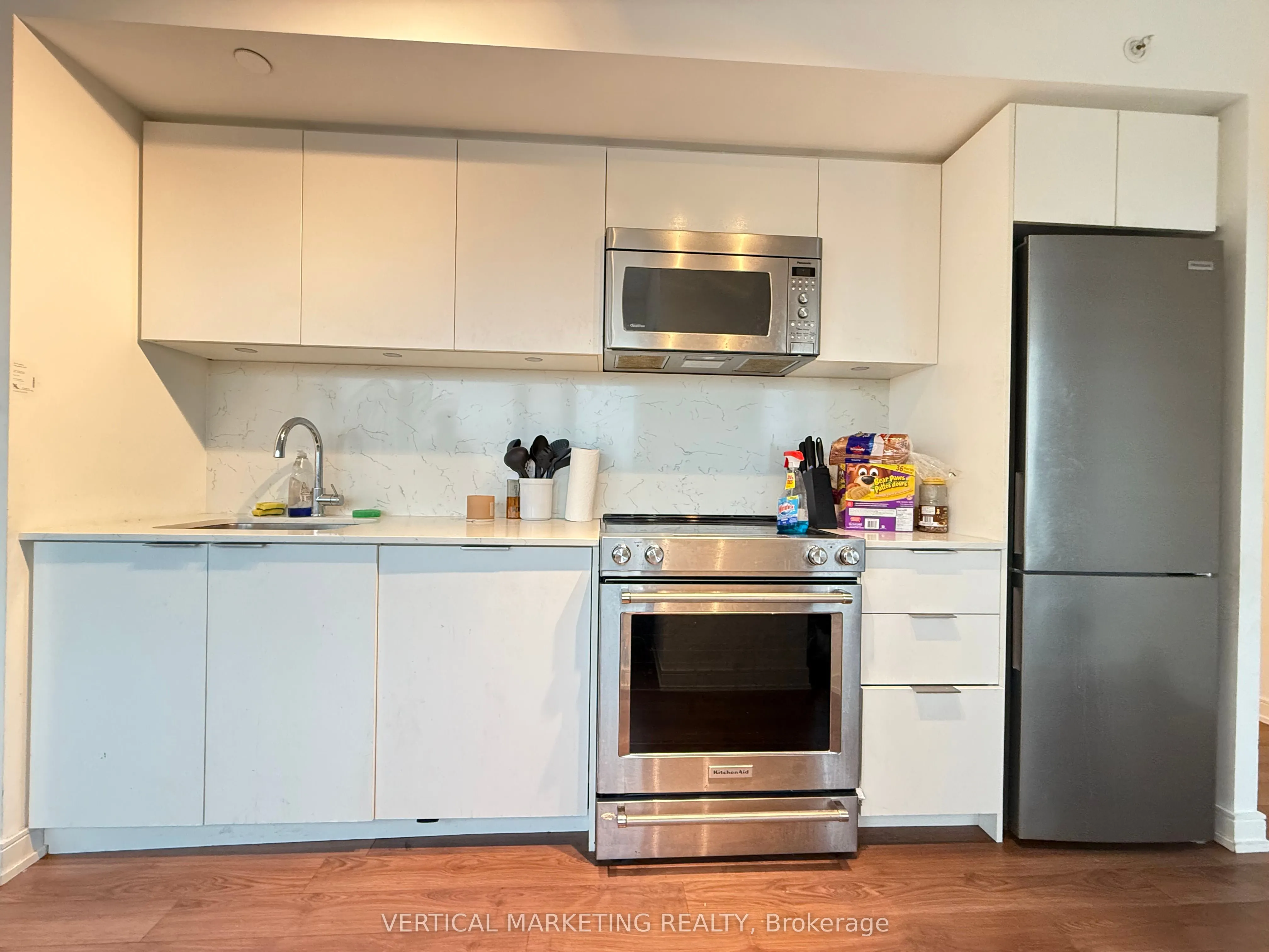 30 Samuel Wood Way #1004
