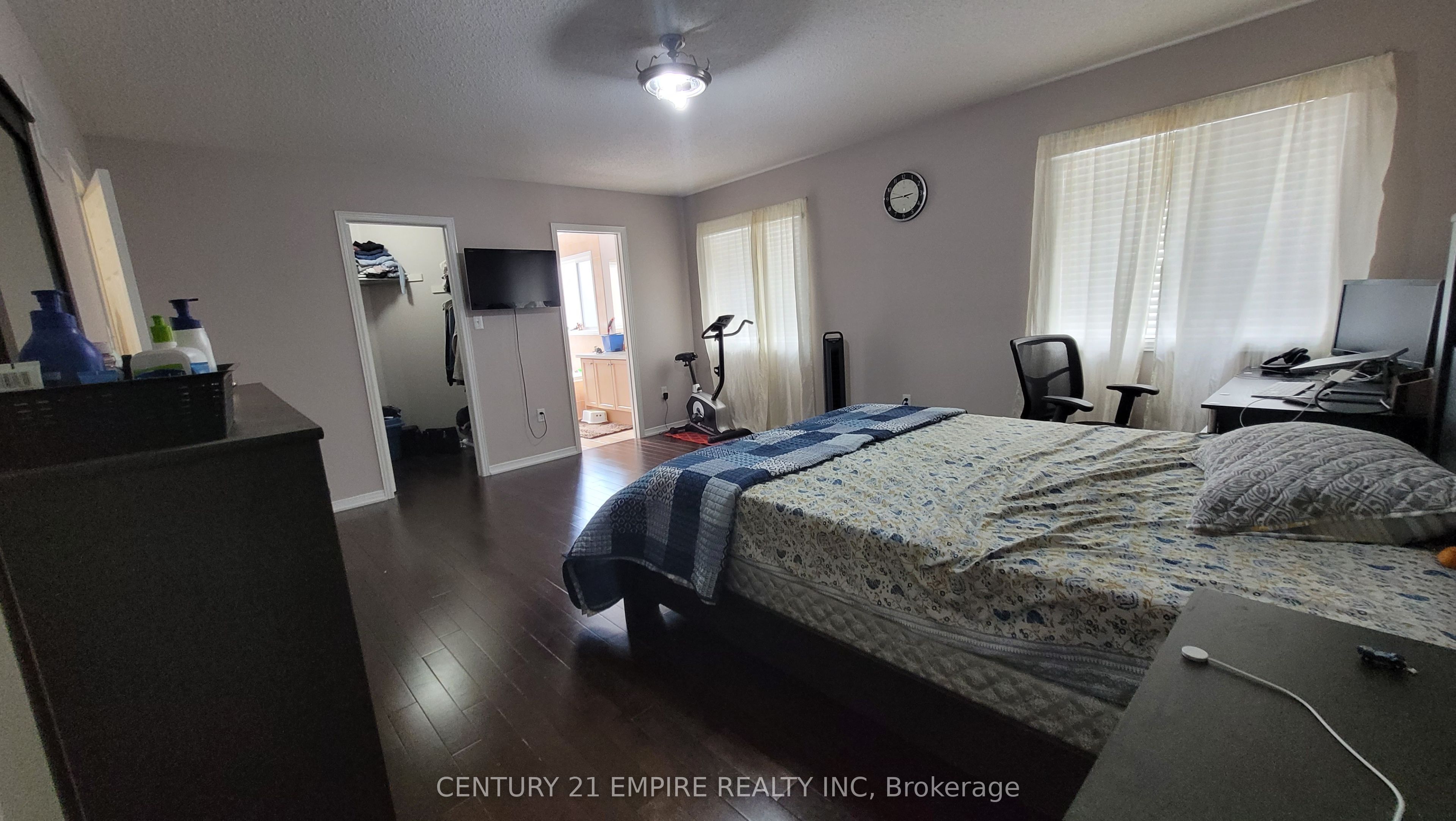 54 Cape Dorset Crescent, #Upper