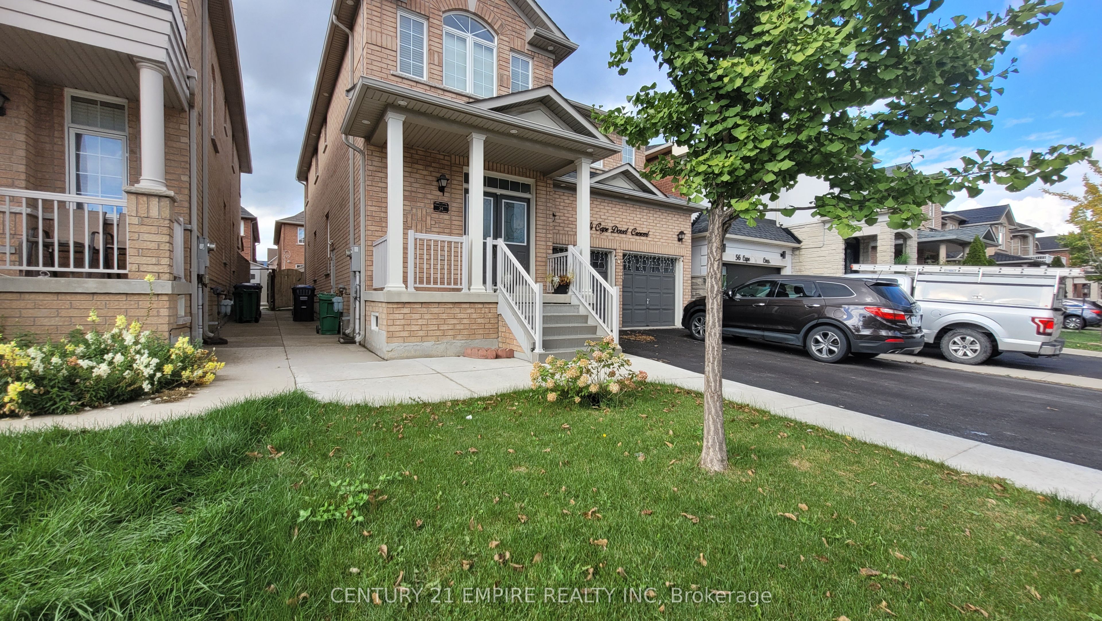 54 Cape Dorset Crescent, #Upper