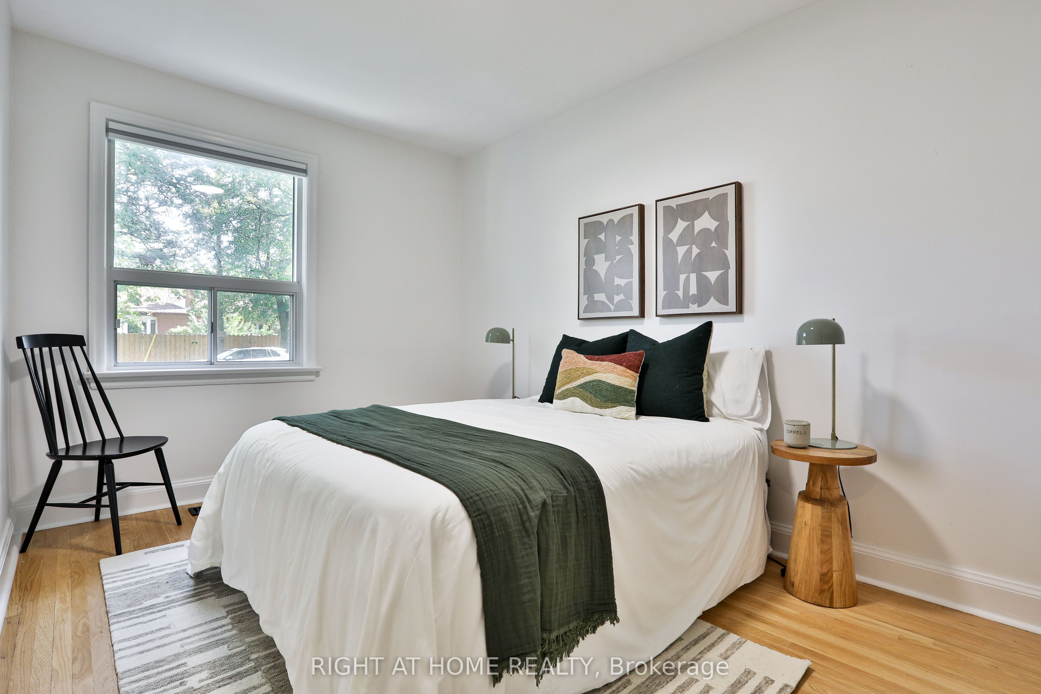 20 Amesbury Drive