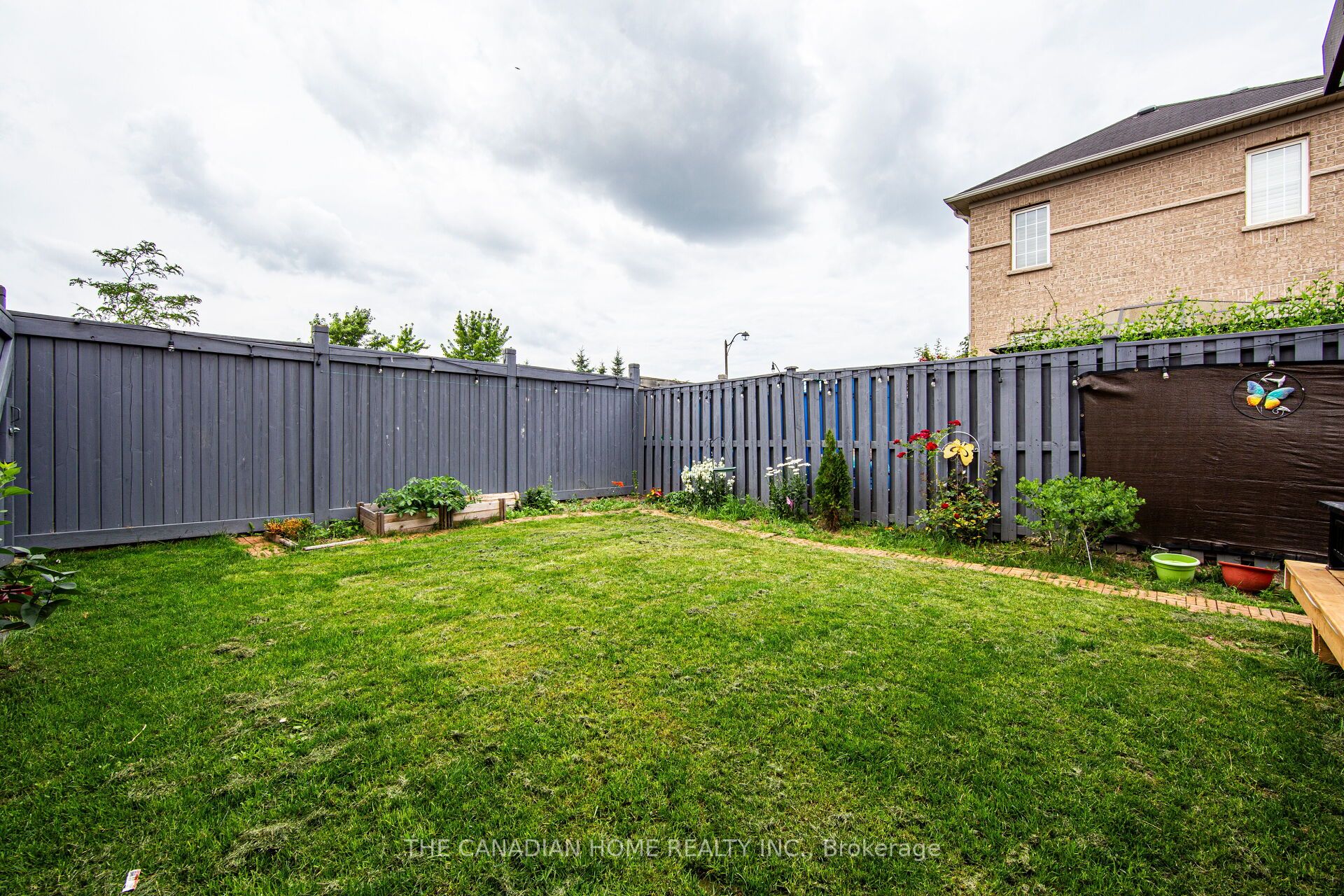 35 Ashby Field Road