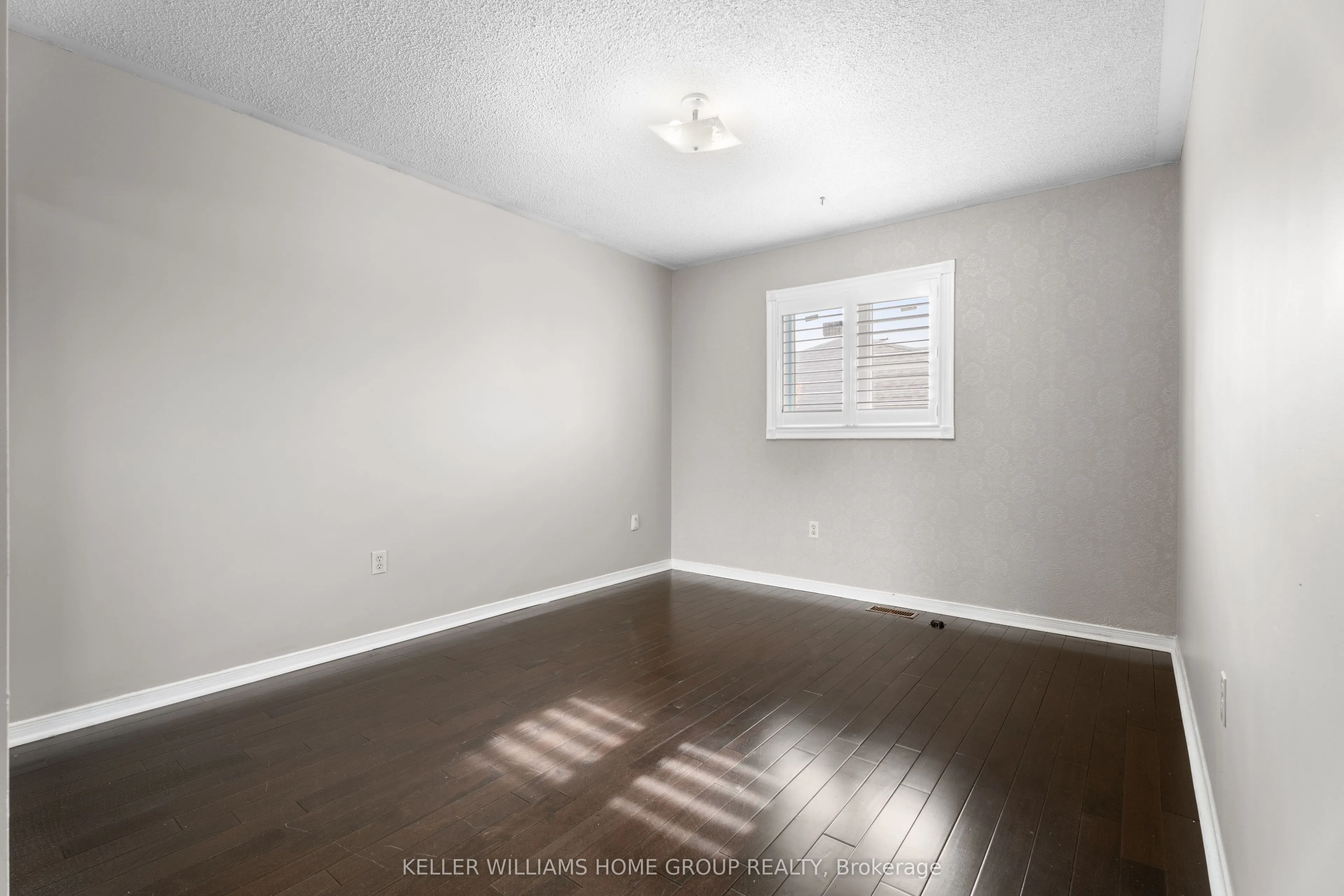 163 Moffatt Avenue