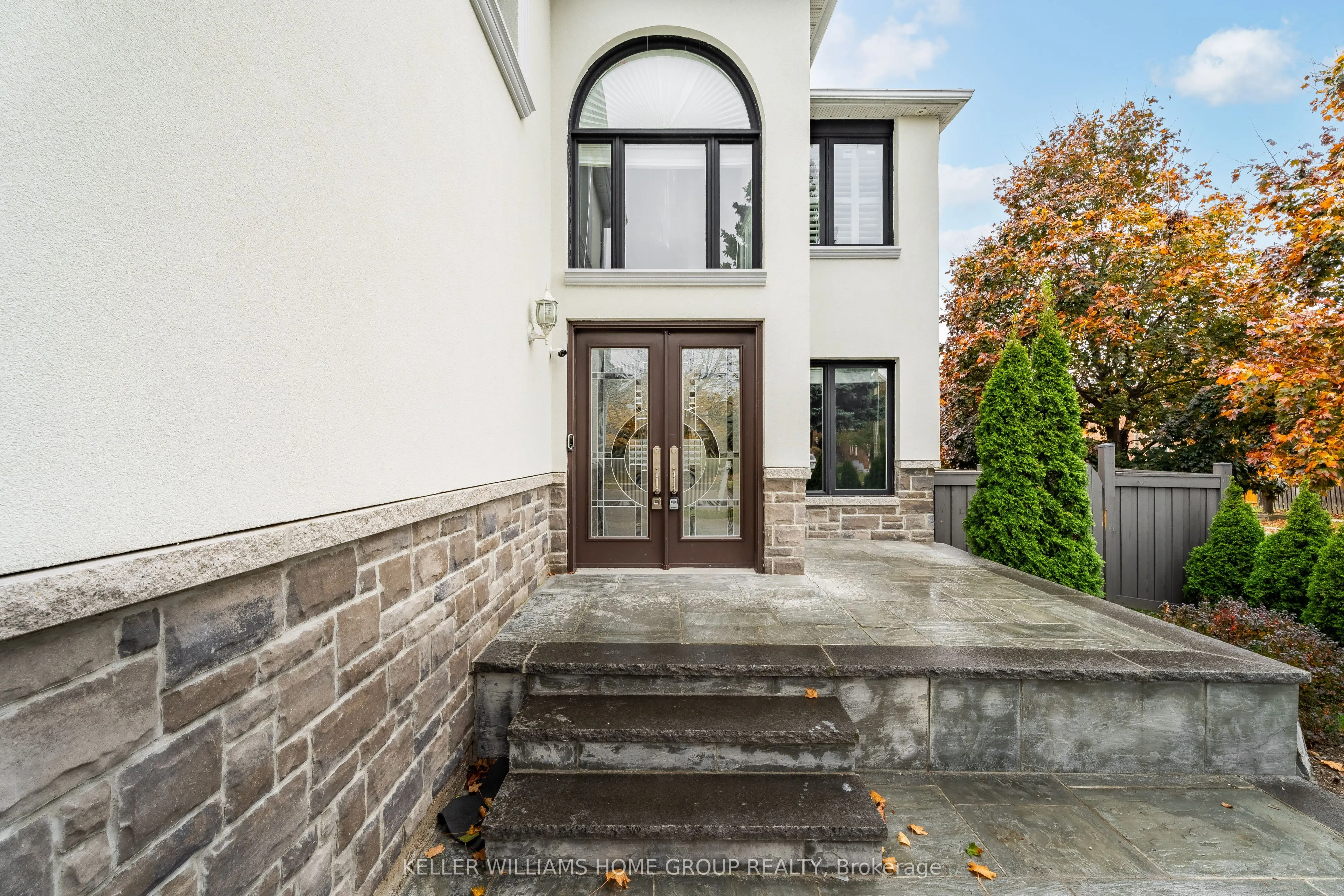 163 Moffatt Avenue