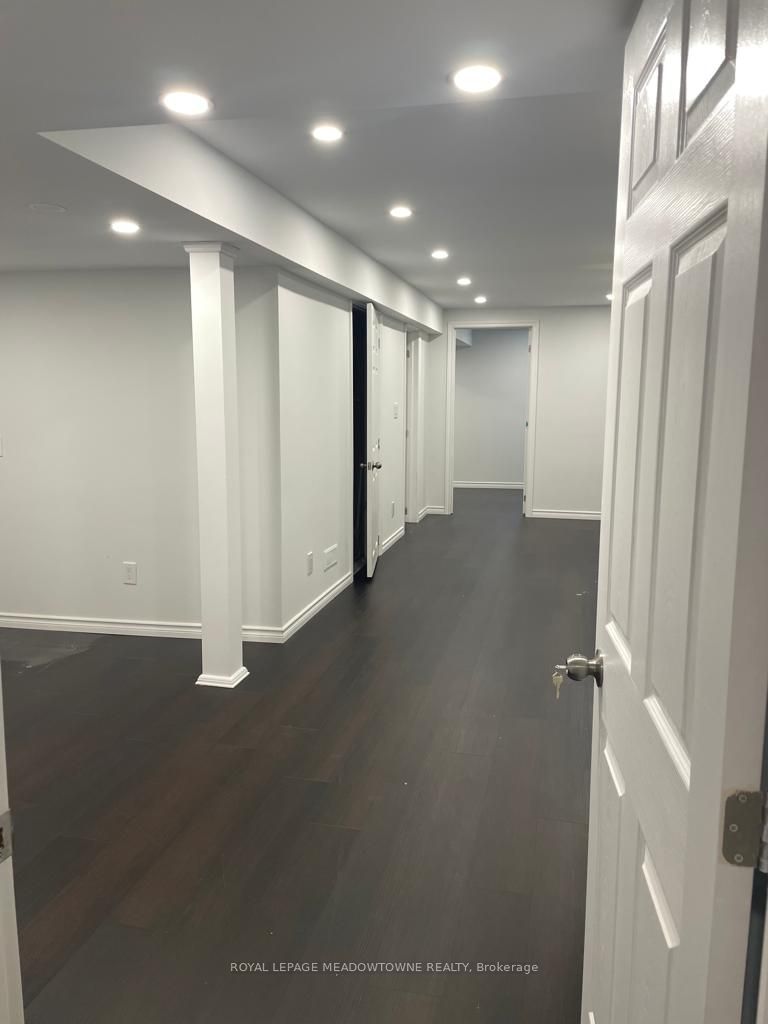 3966 Arbourview Terrace, #Lower