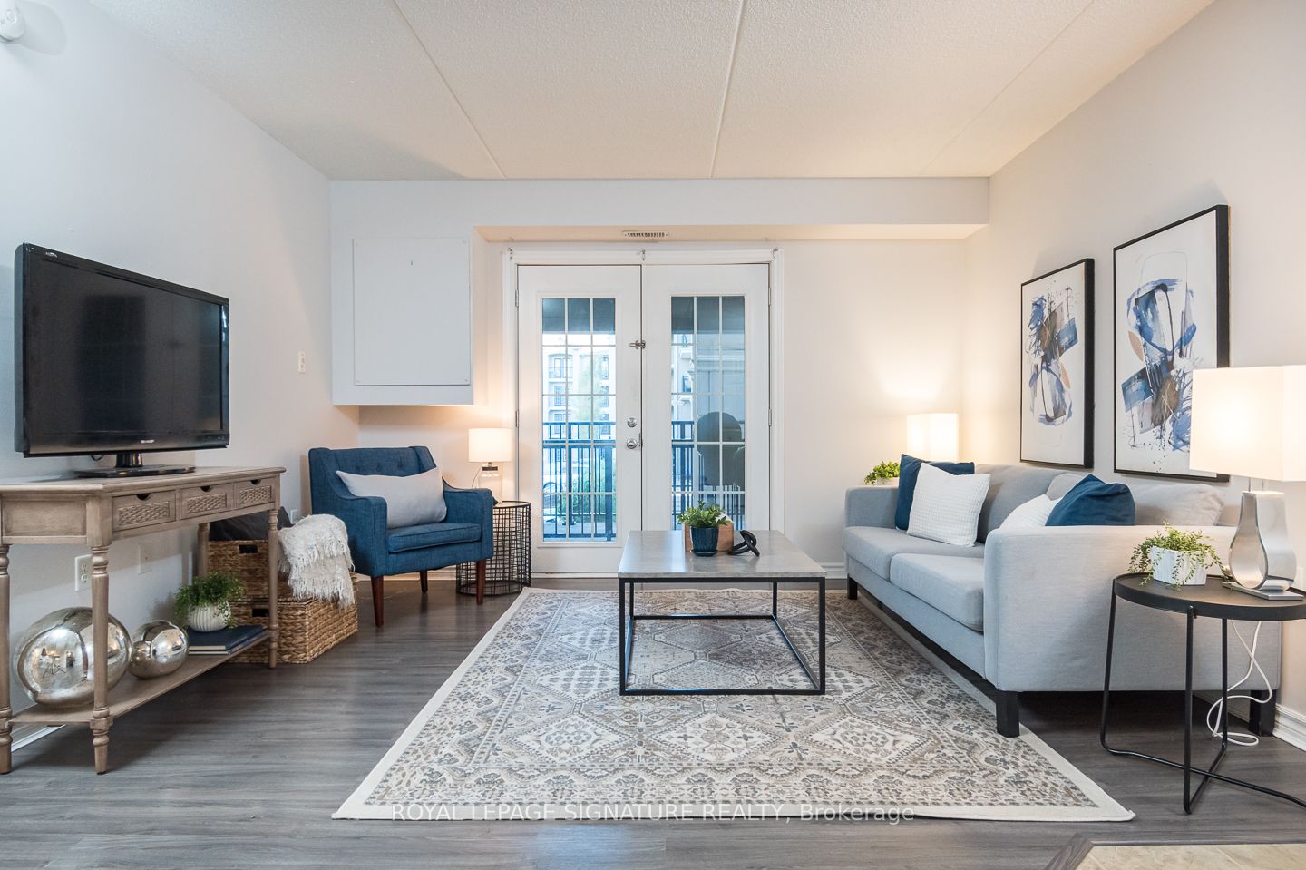 1340 Main Street E, #208