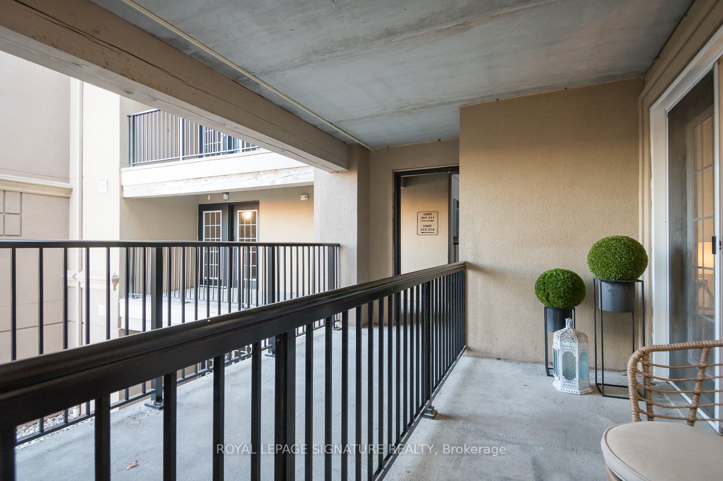 1340 Main Street E, #208