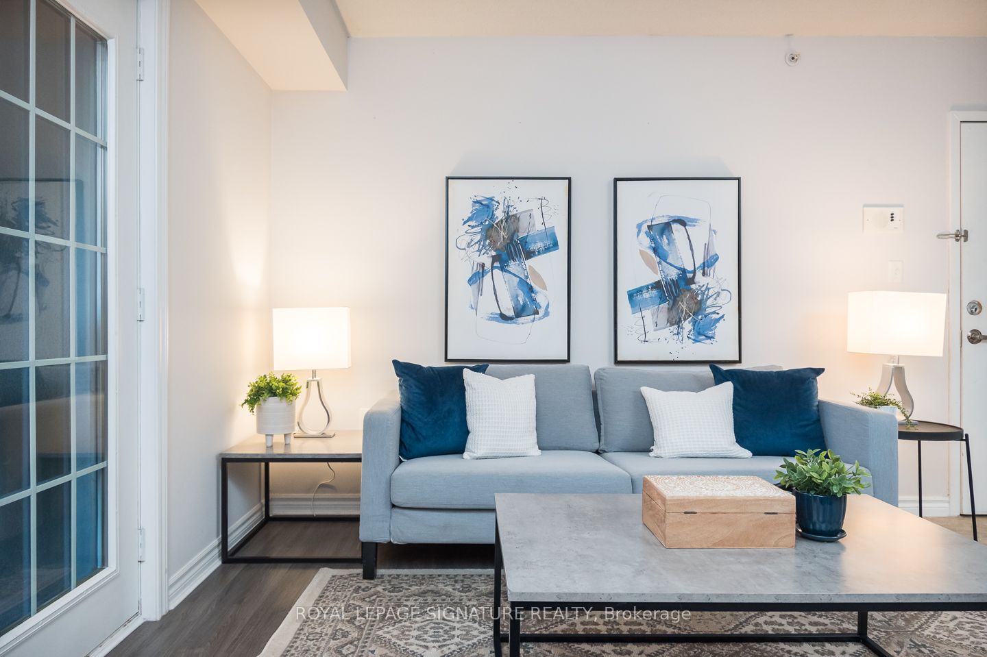 1340 Main Street E, #208