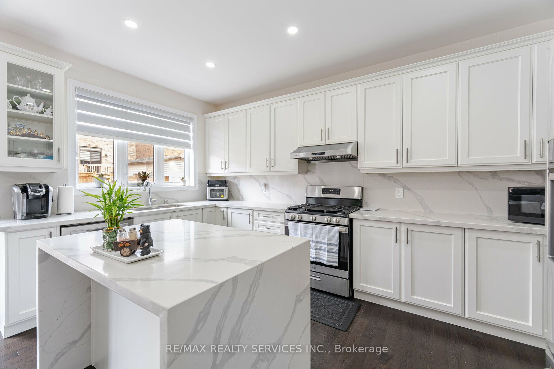 53 Ash Hill Avenue