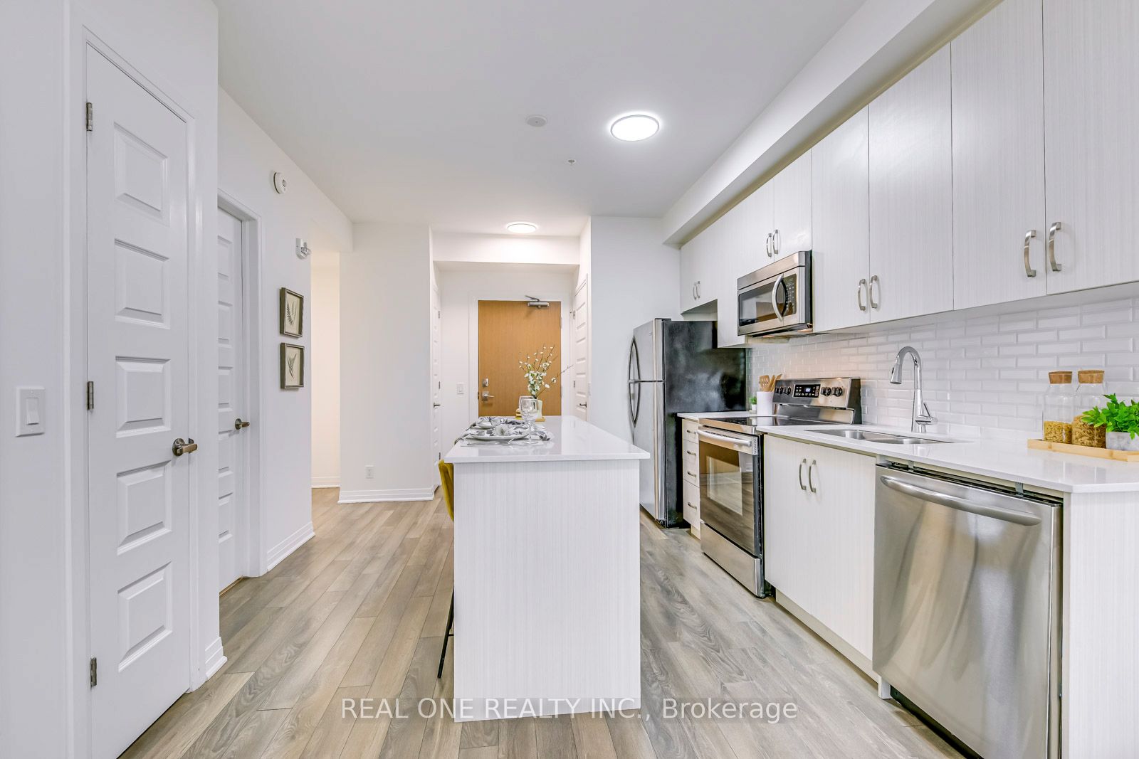 1105 Leger Way, #223