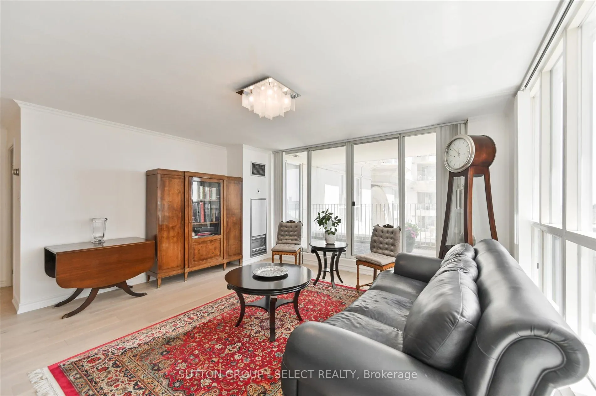 2285 Lake Shore Boulevard W, #414