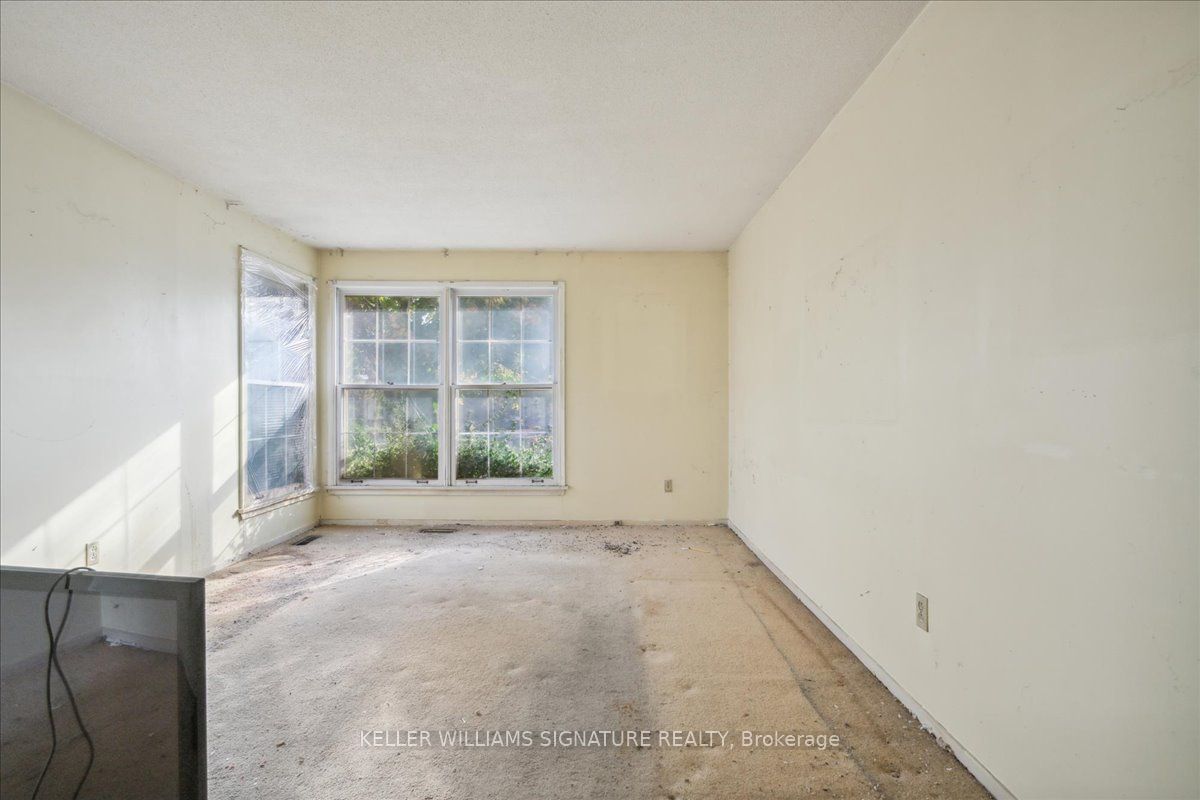 1215 Garthdale Court