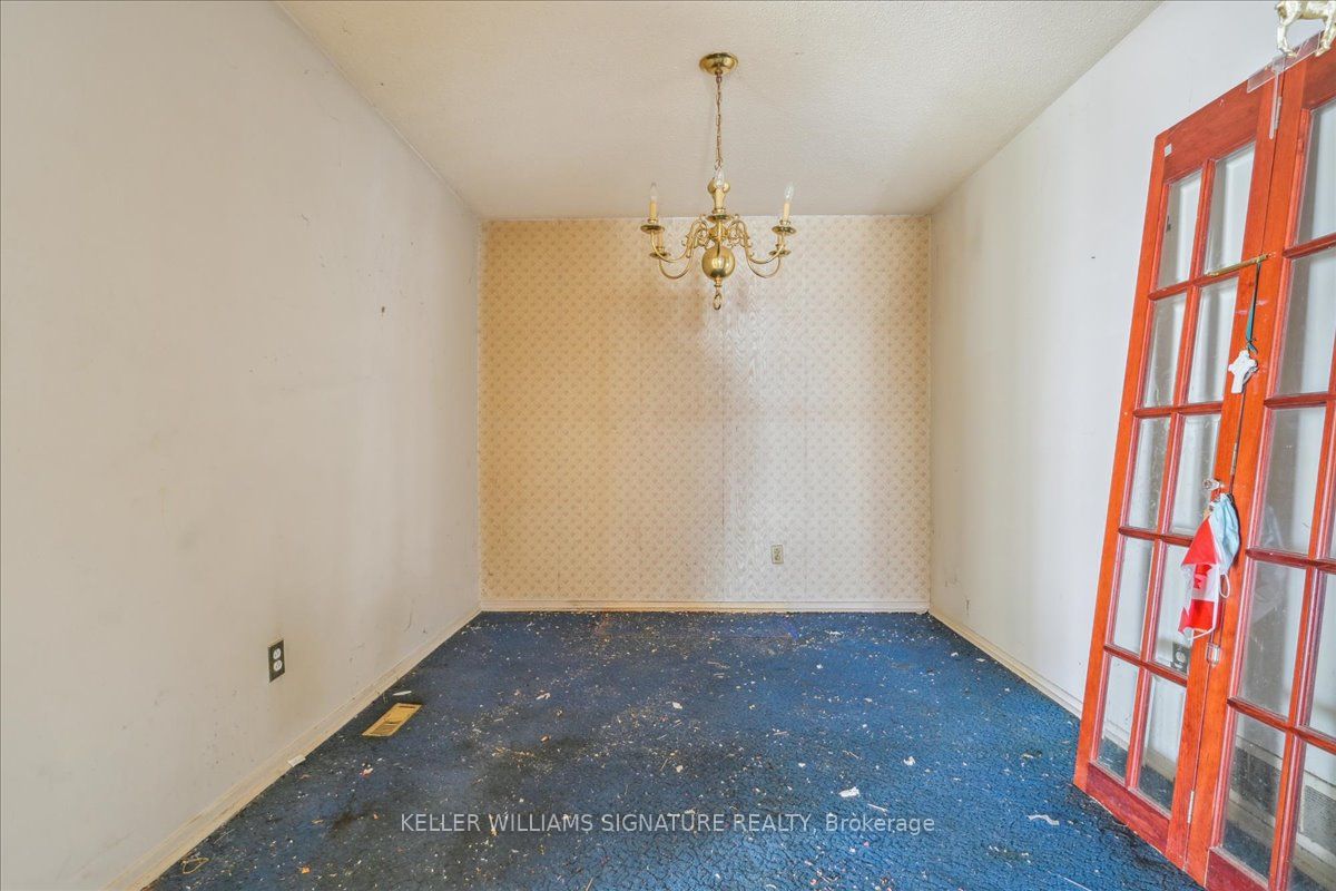 1215 Garthdale Court