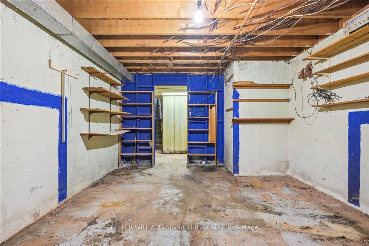 1215 Garthdale Court
