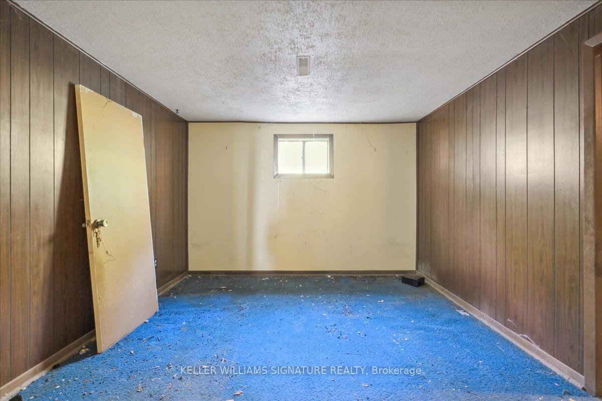 1215 Garthdale Court
