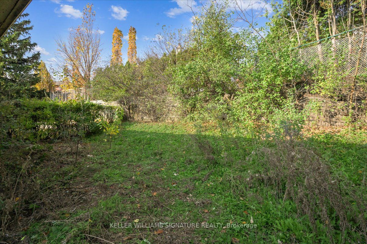 1215 Garthdale Court