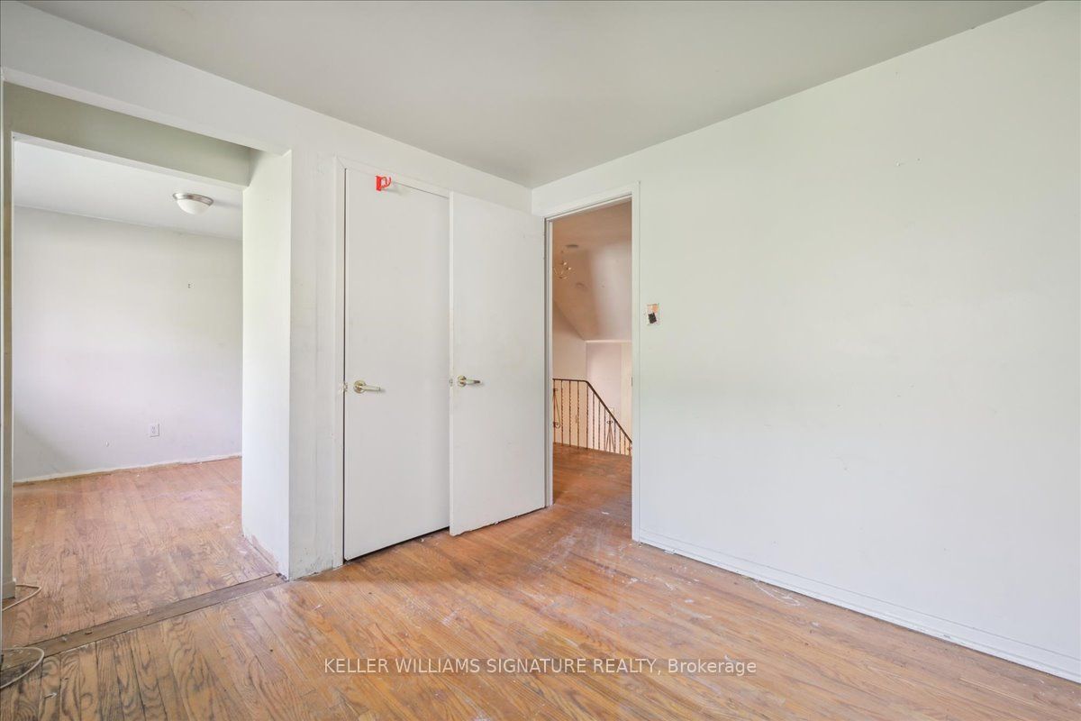 1215 Garthdale Court