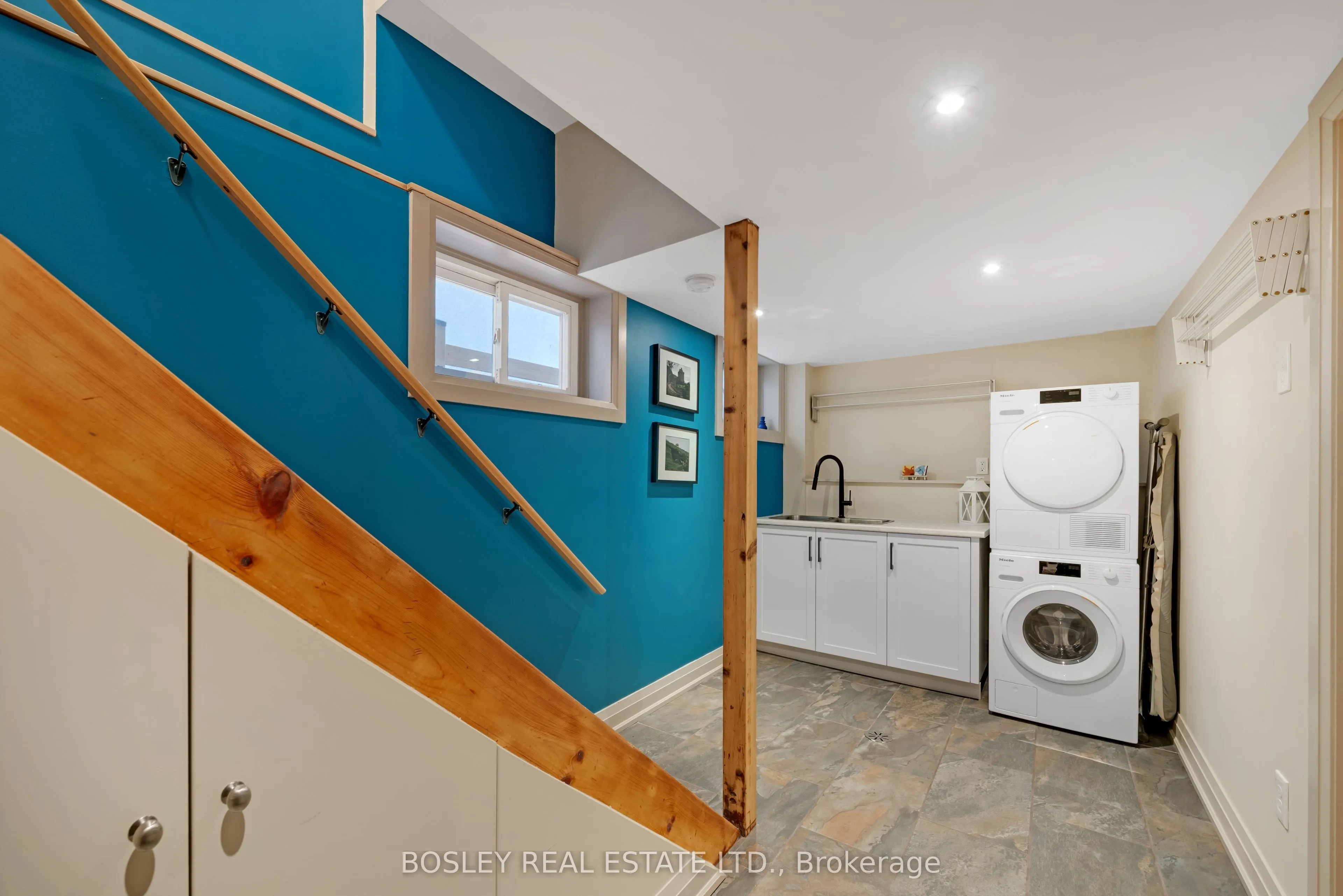 23 24th Street