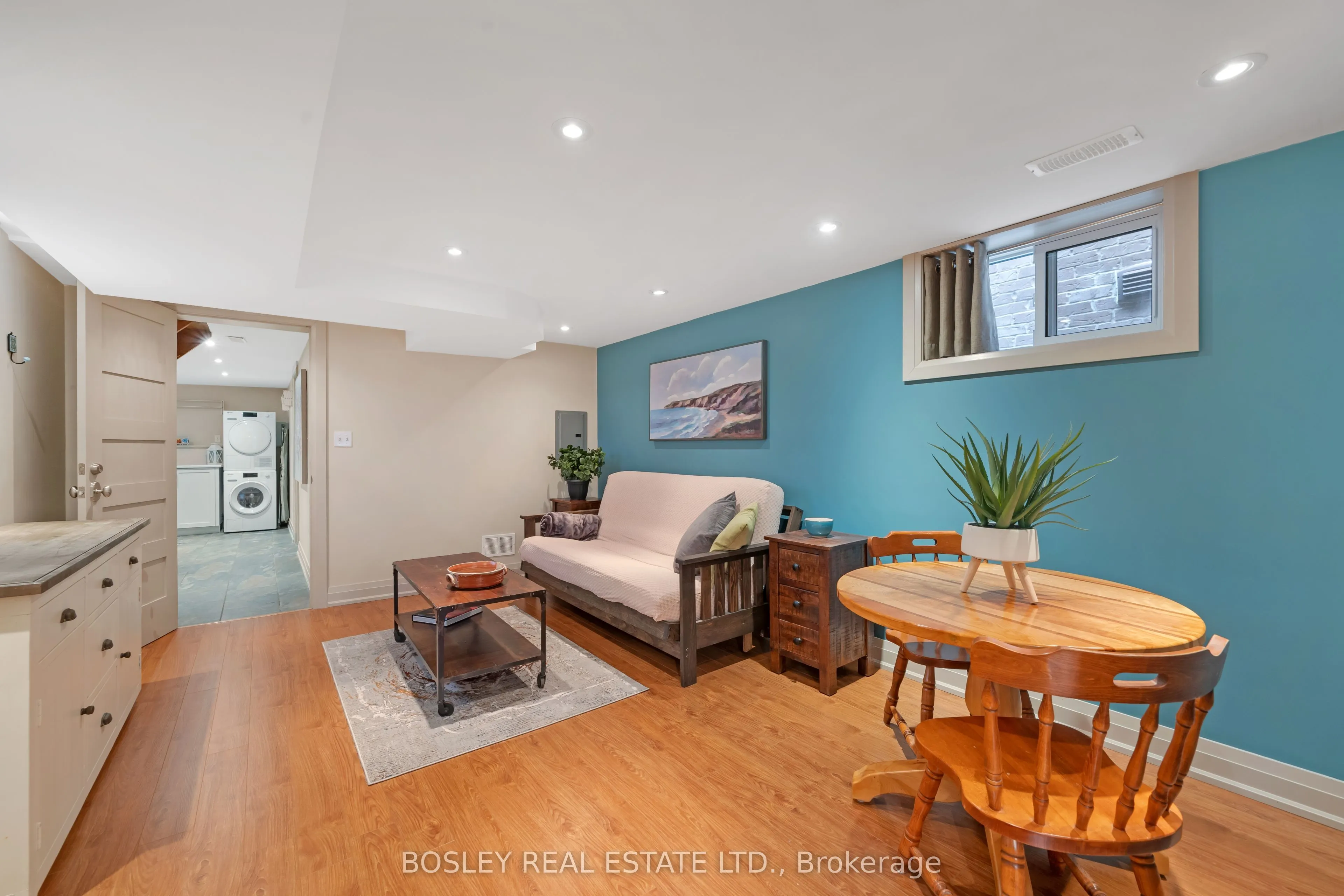 23 24th Street