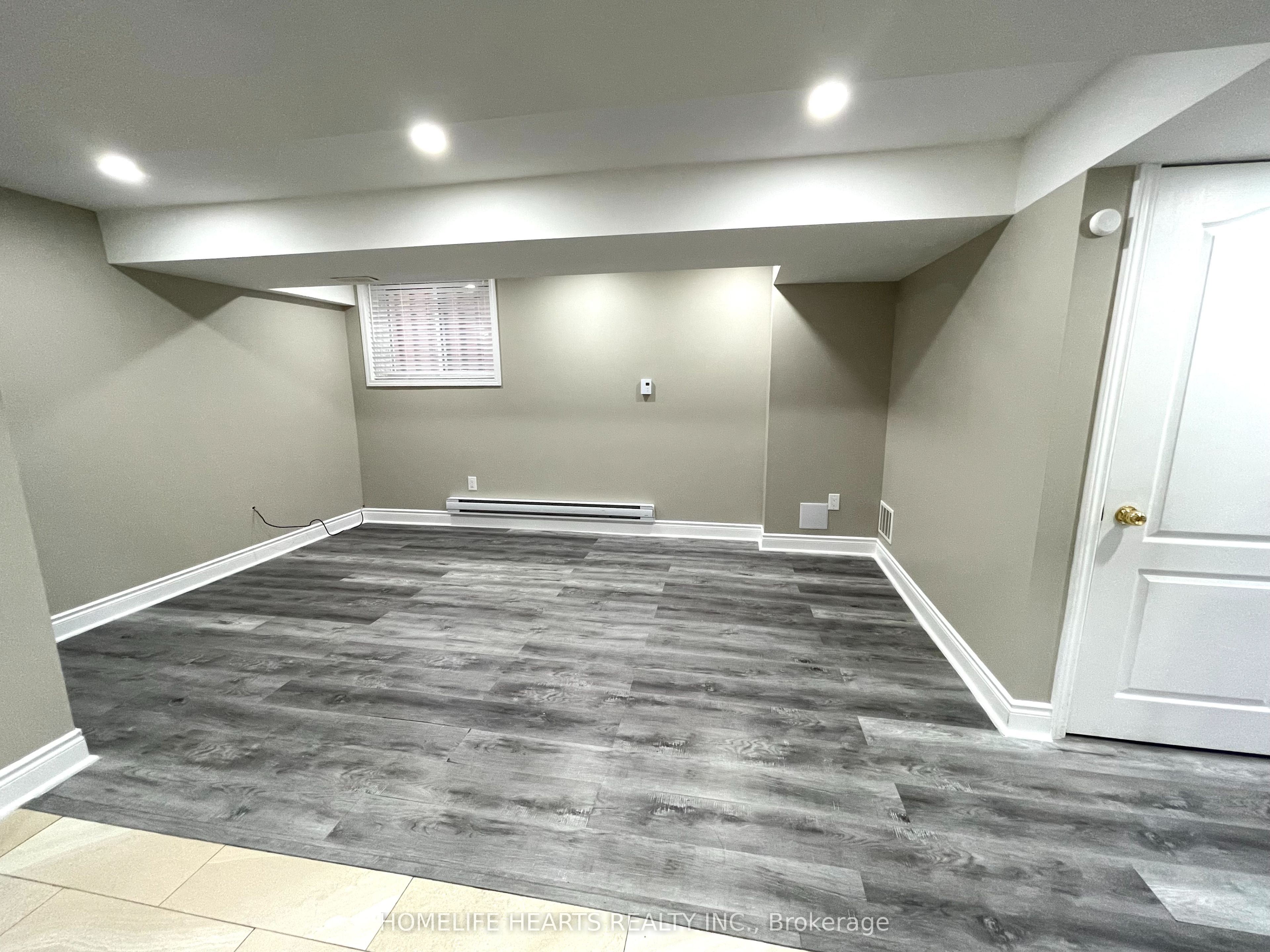 446 Acumen Court