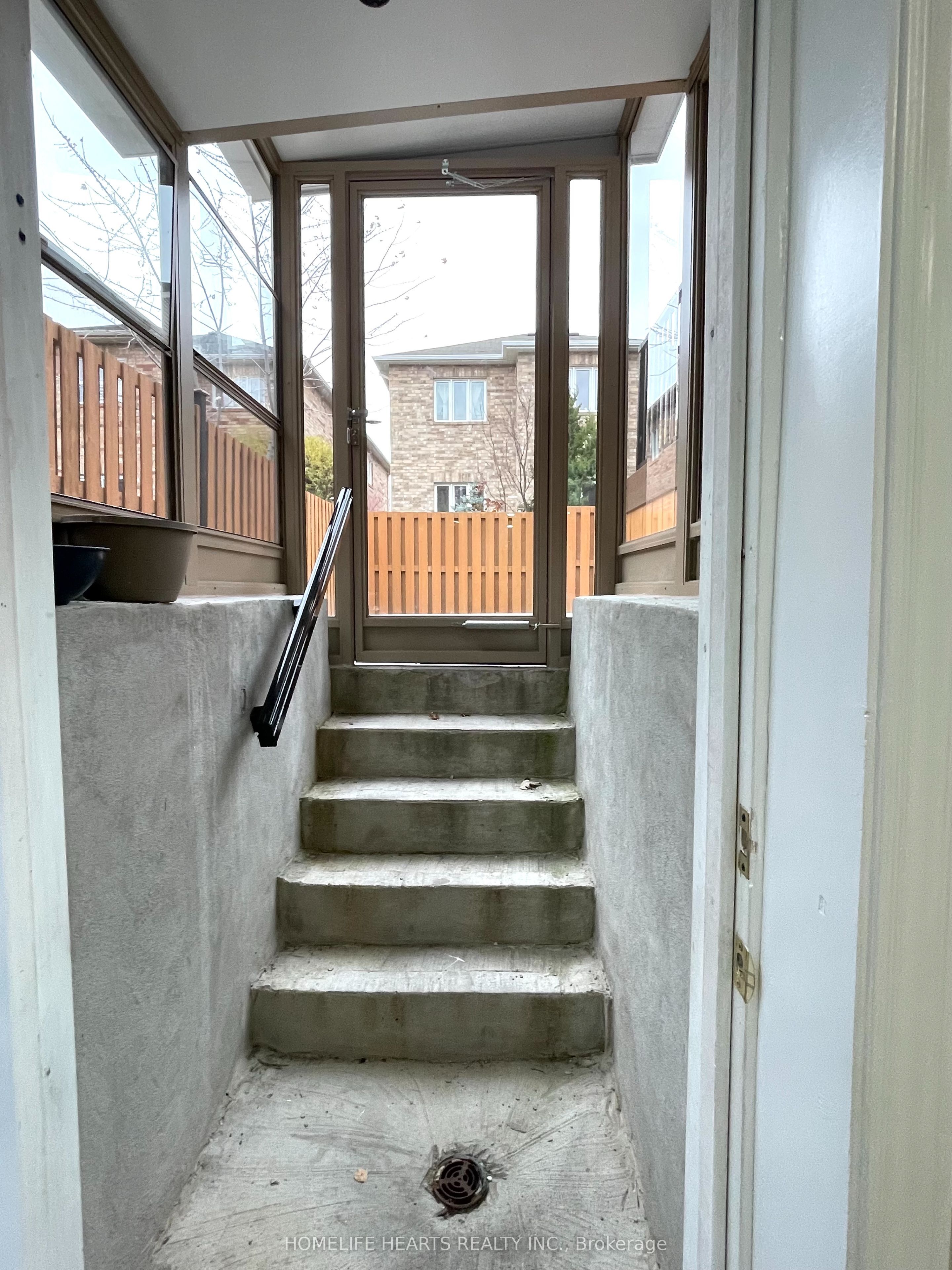 446 Acumen Court