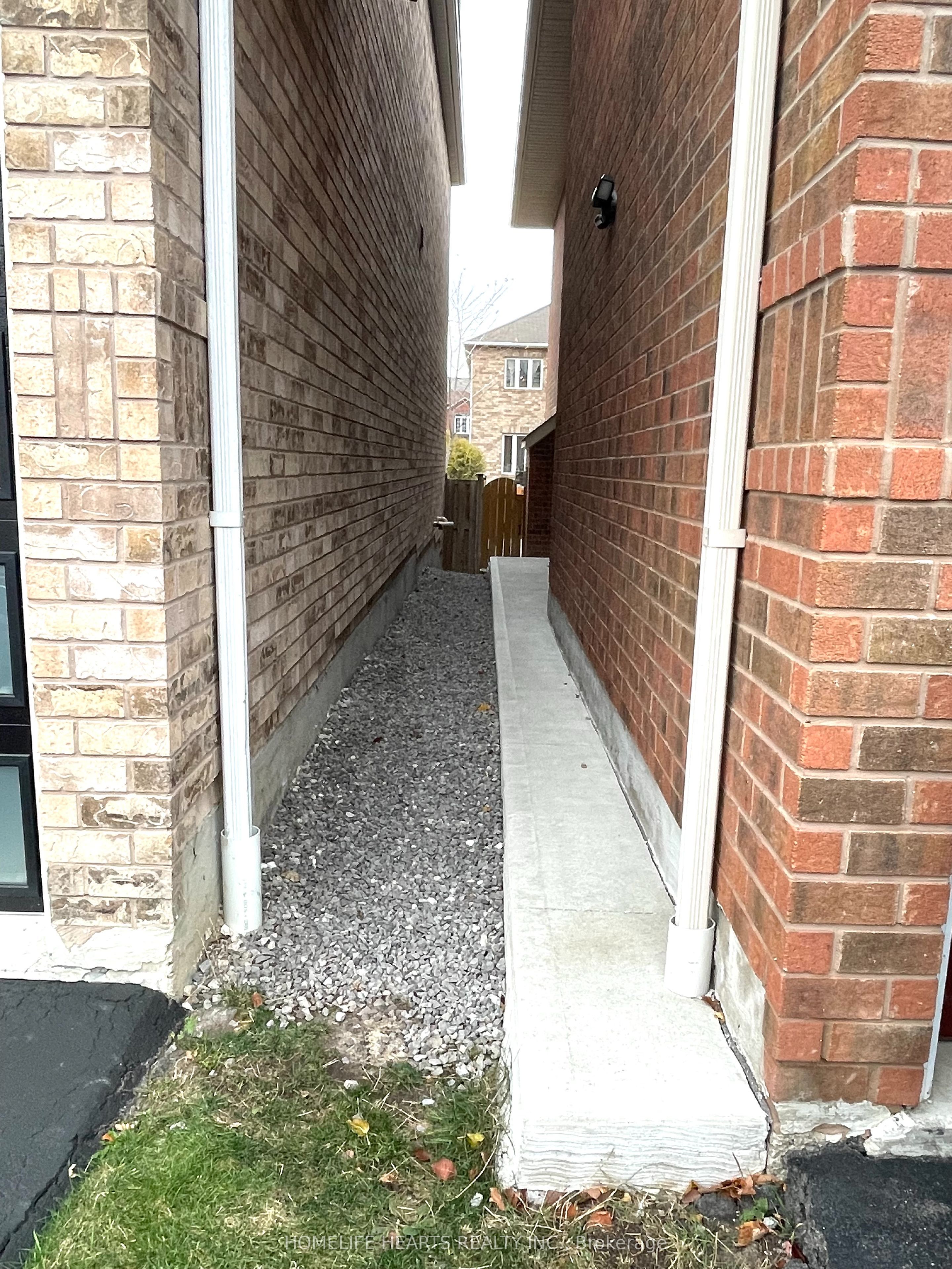 446 Acumen Court
