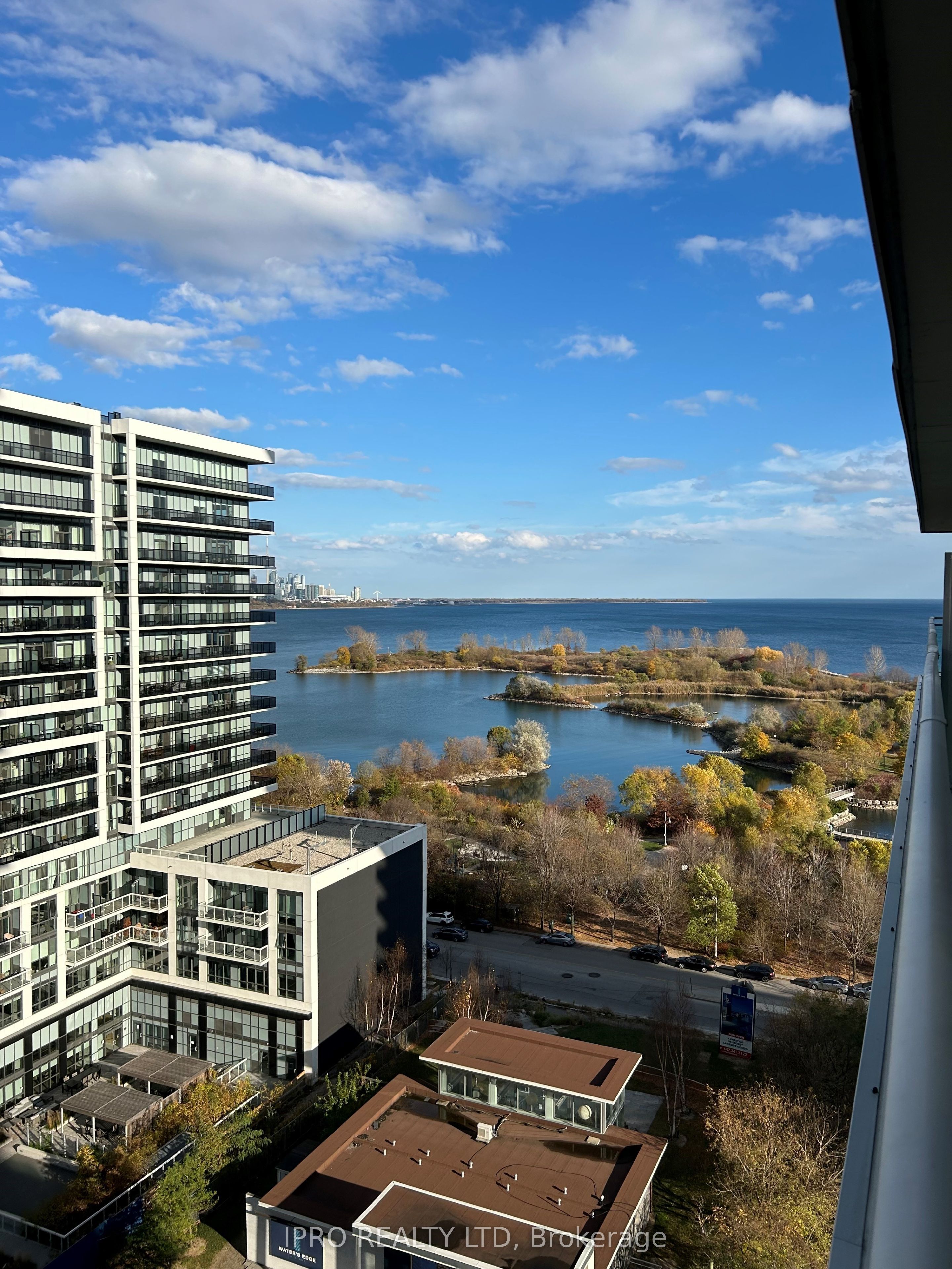 33 Shore Breeze Drive #1208