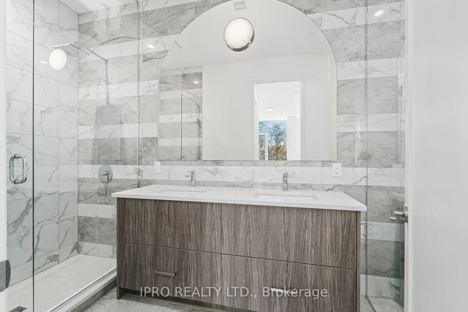 42 Mill Street #209