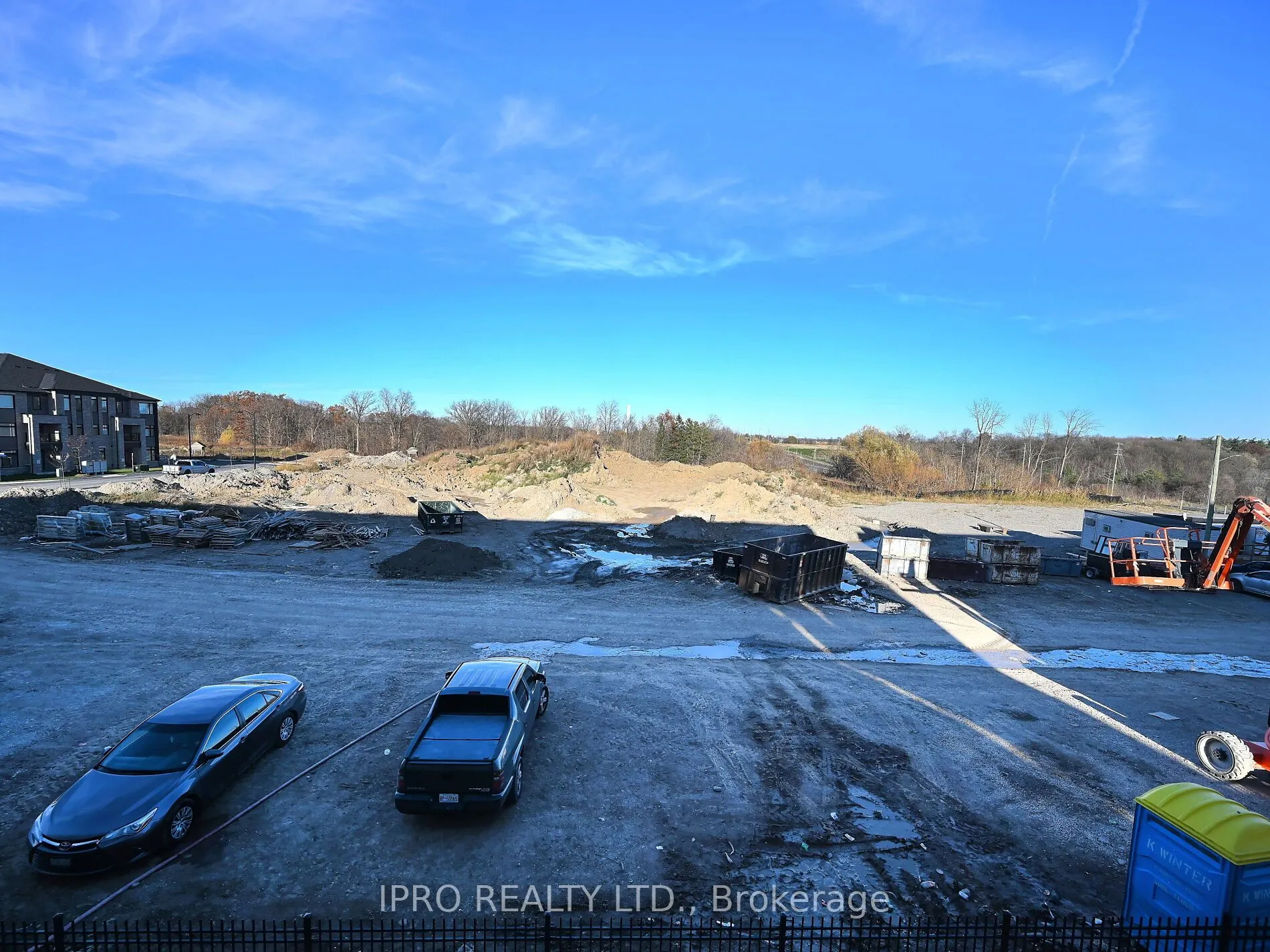1573 Rose Way, #121
