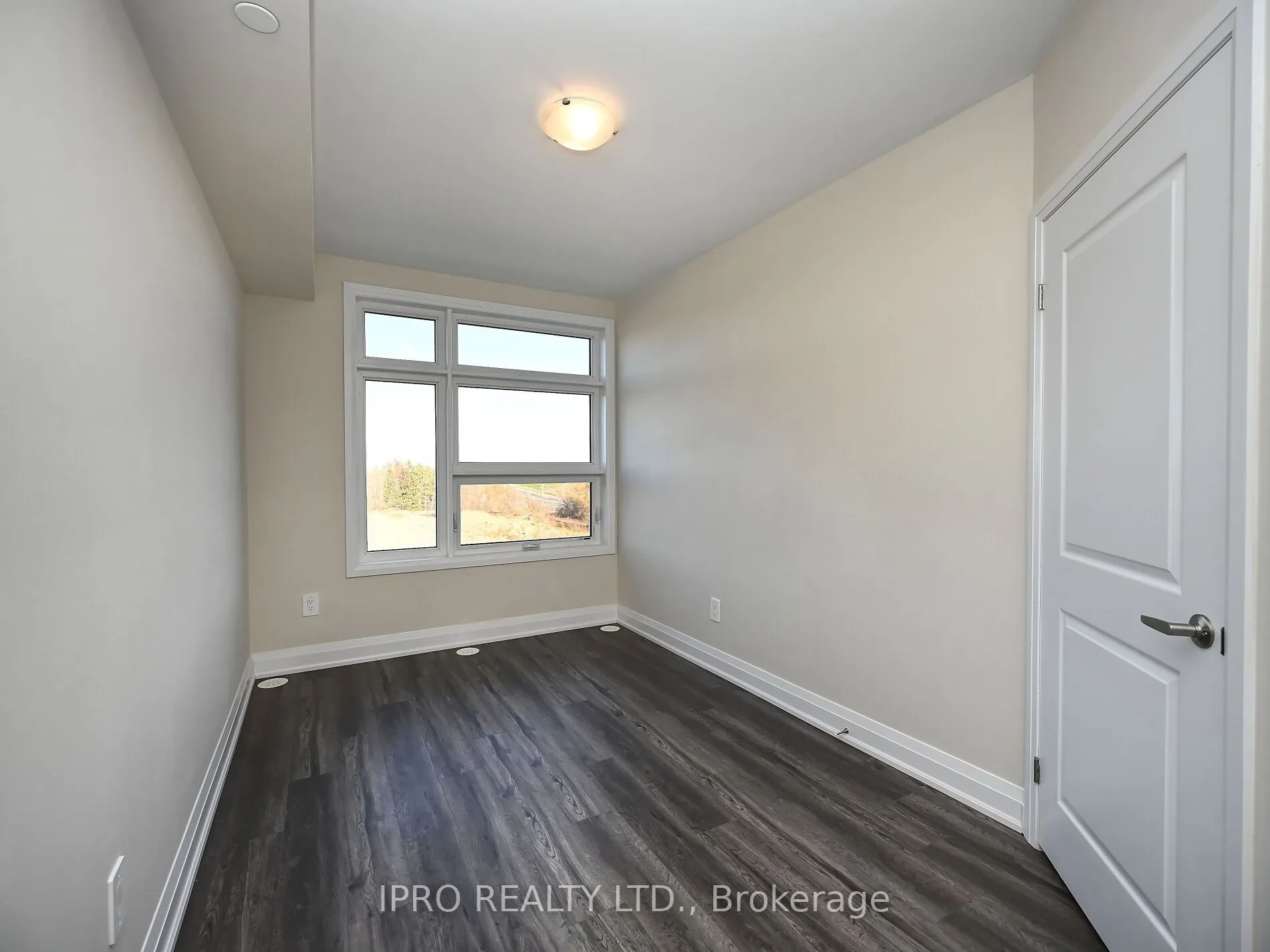 1573 Rose Way, #121