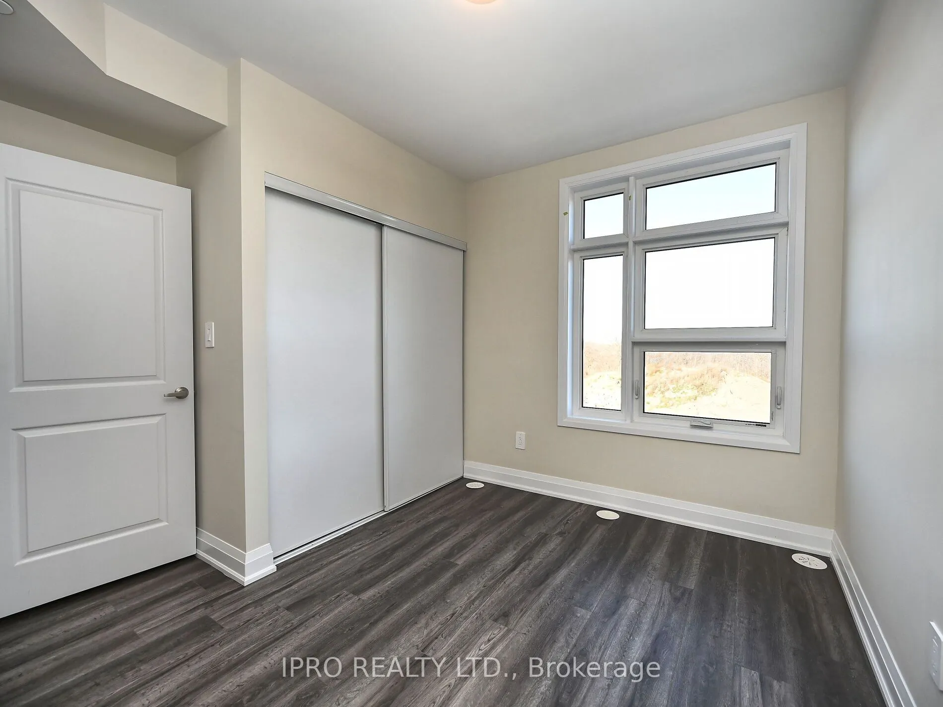 1573 Rose Way, #121