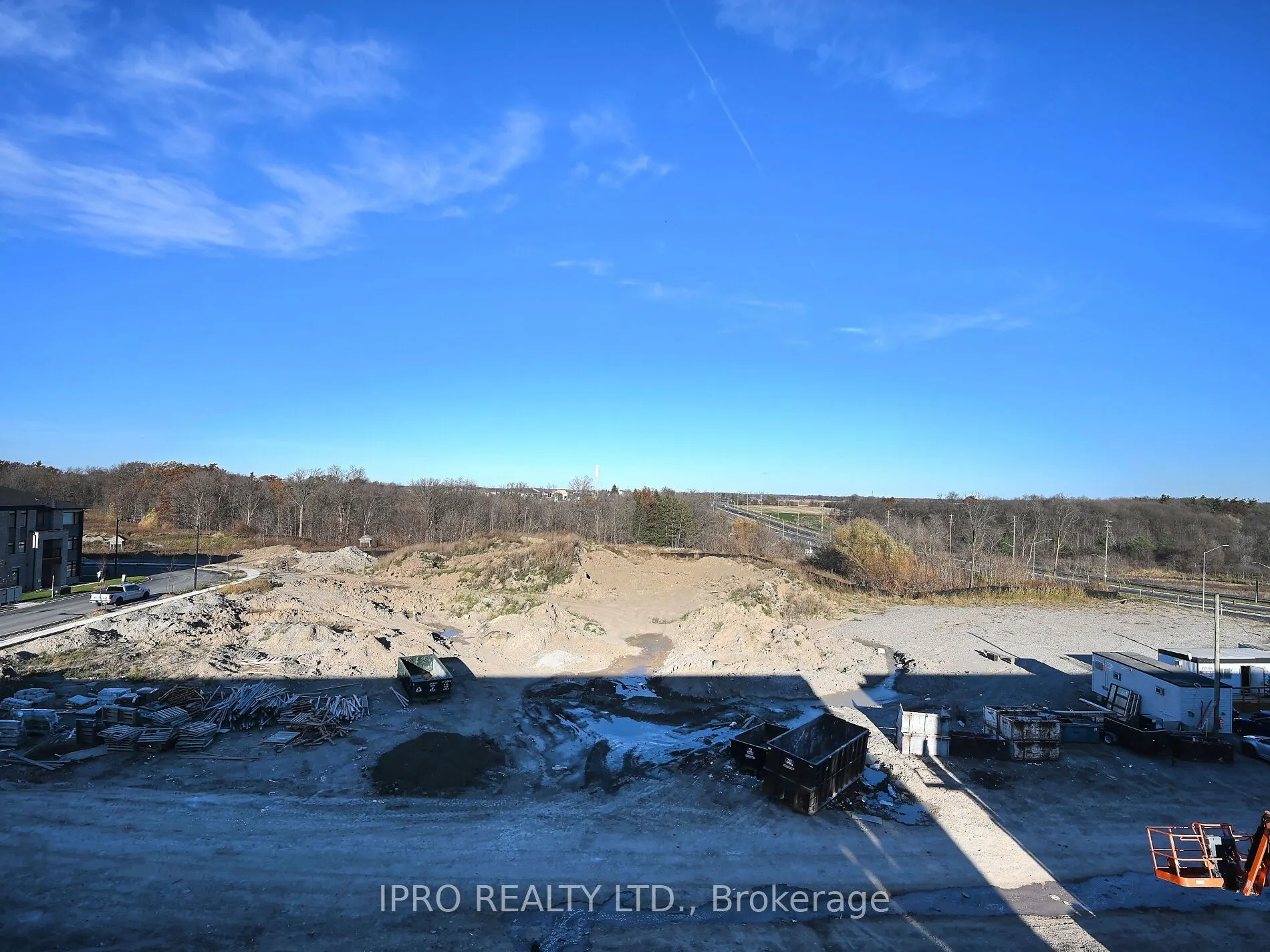 1573 Rose Way, #121