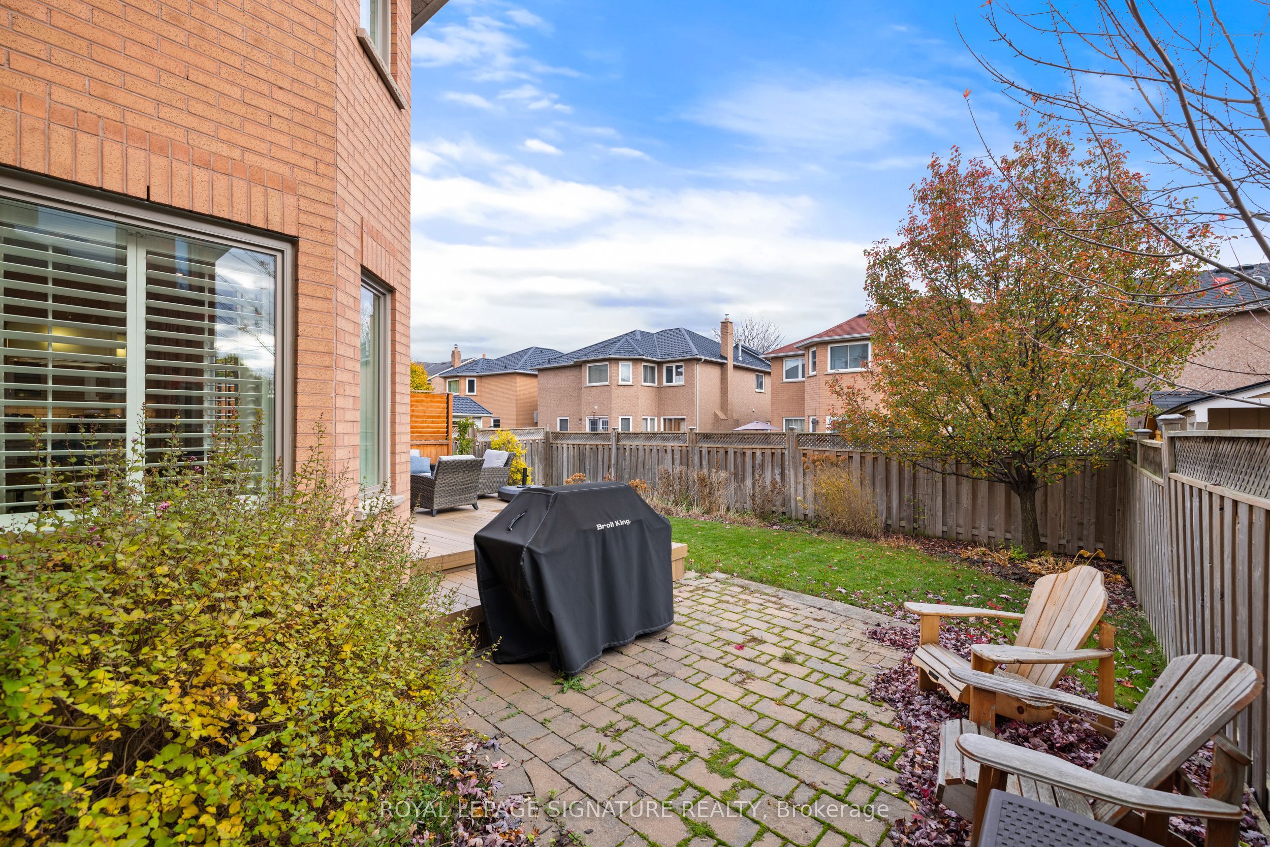 23 Hutton Crescent